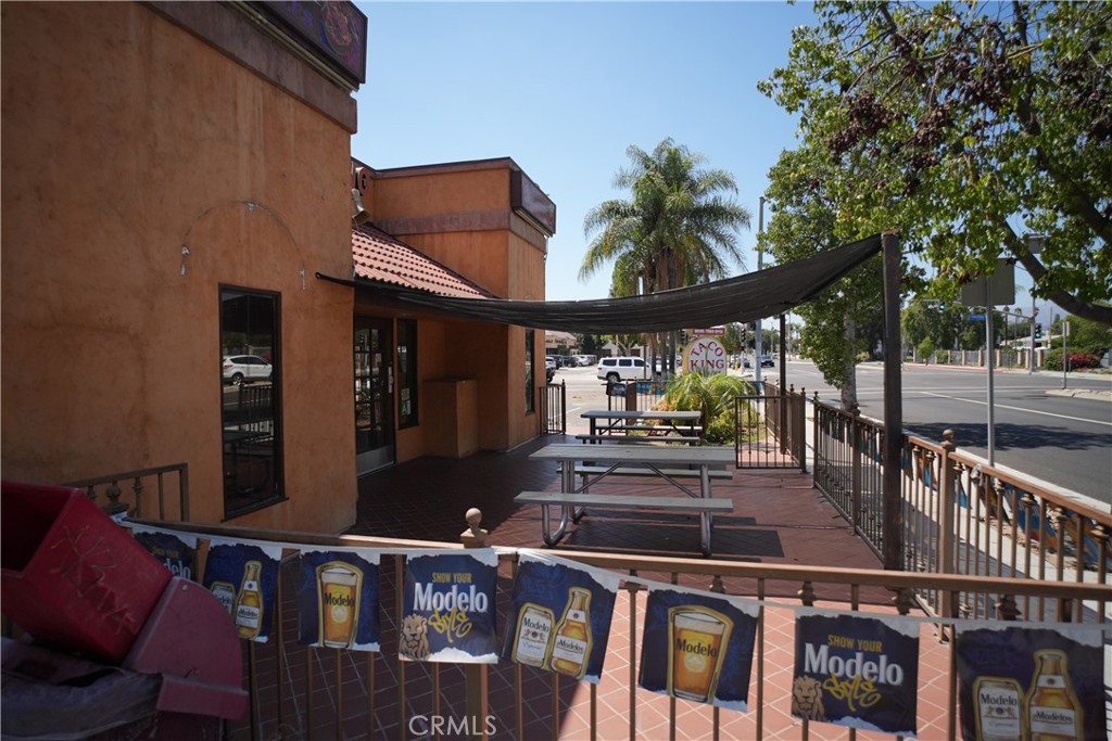 600 E Foothill Boulevard