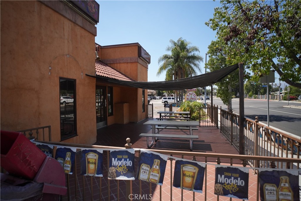 600 E Foothill Boulevard