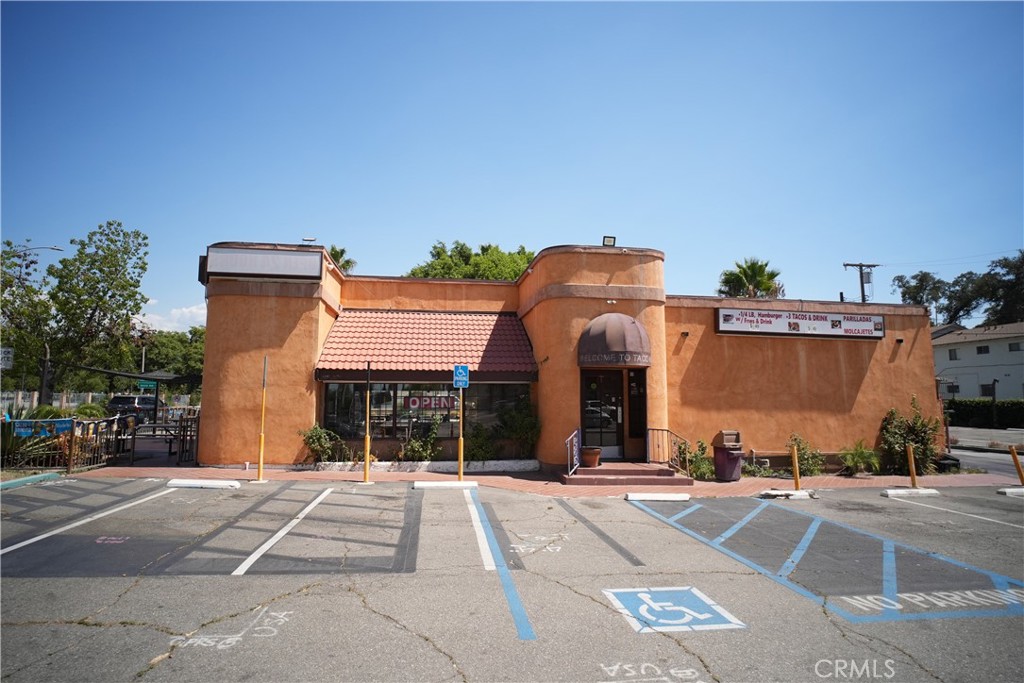 600 E Foothill Boulevard