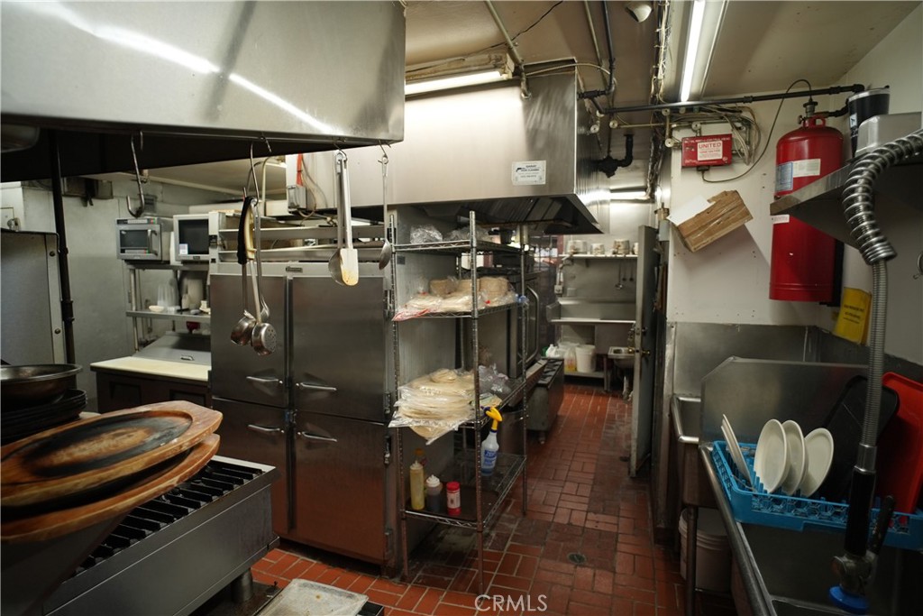 600 E Foothill Boulevard