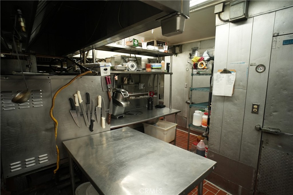 600 E Foothill Boulevard