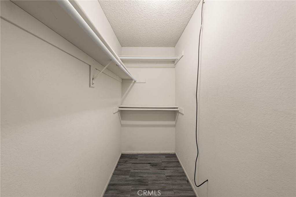43922 Warner Trail