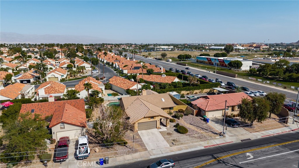 43922 Warner Trail