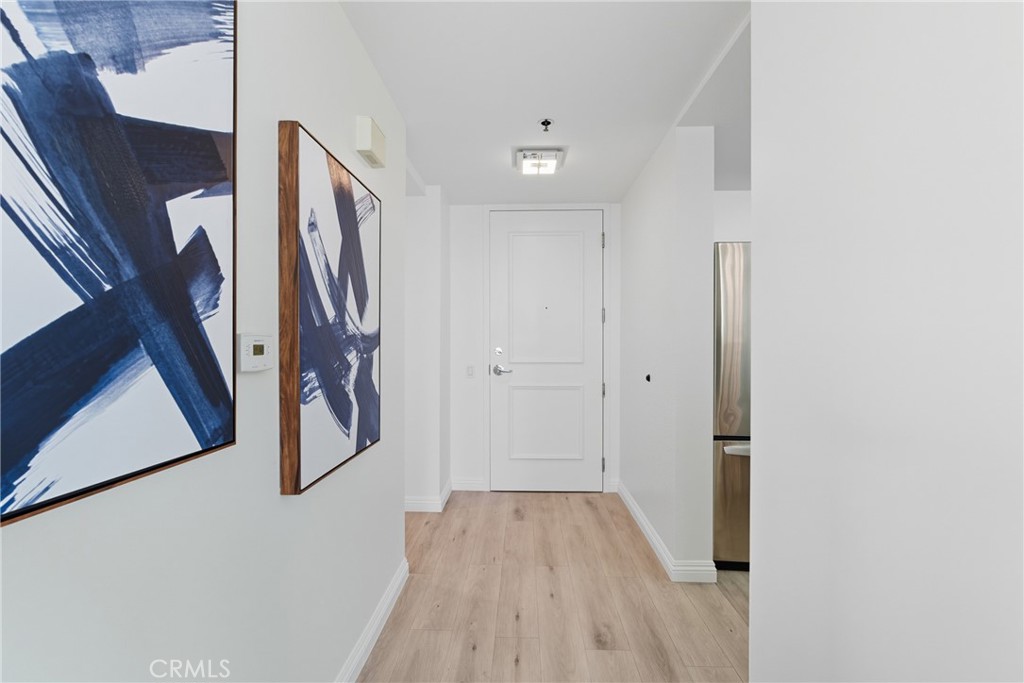 525 E Seaside