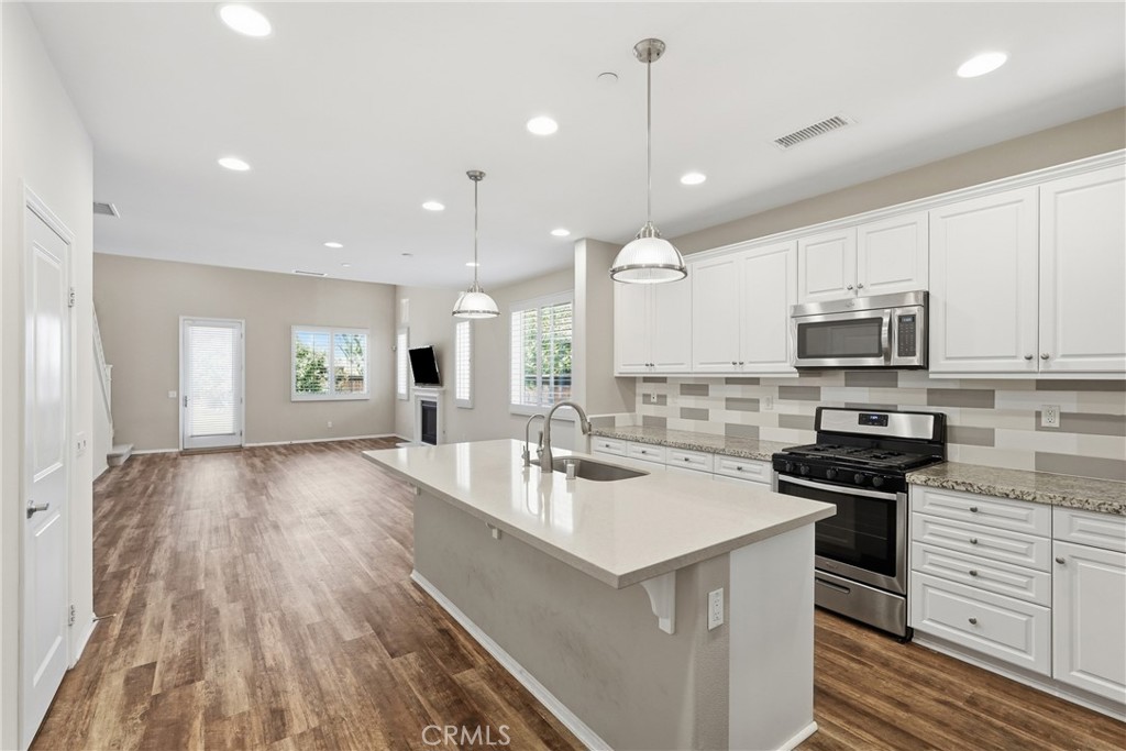 25377 Temescal Valley Lane