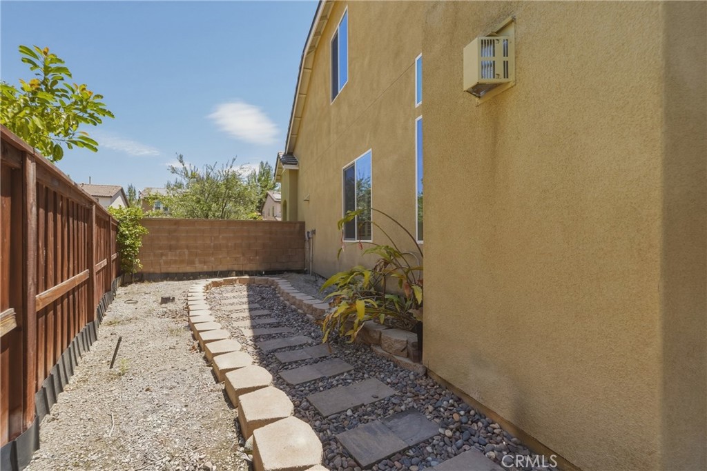 25377 Temescal Valley Lane