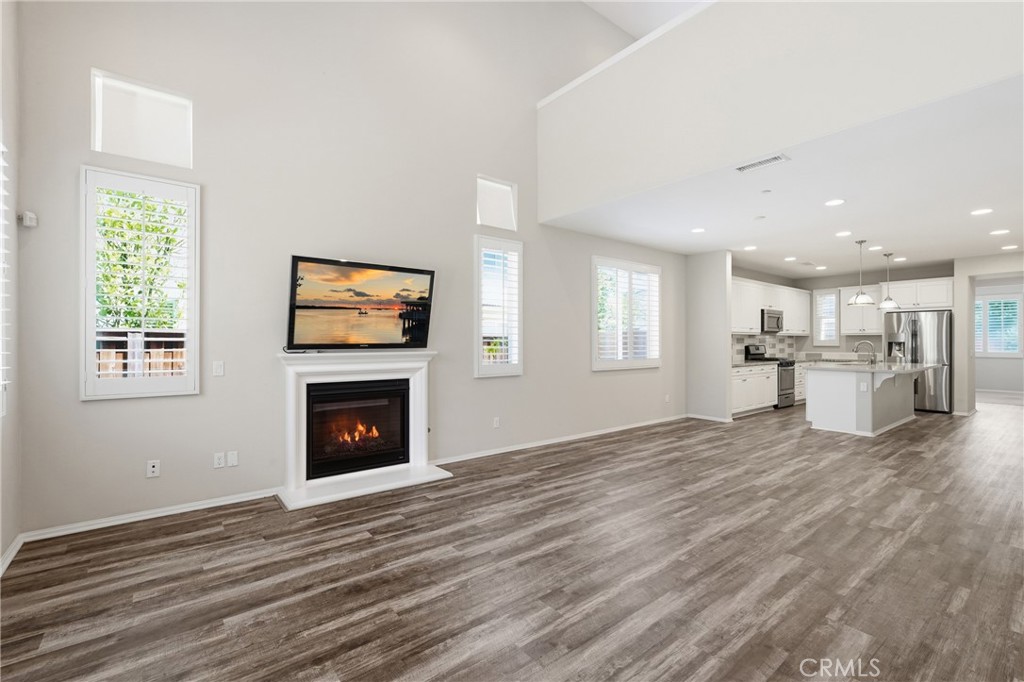 25377 Temescal Valley Lane