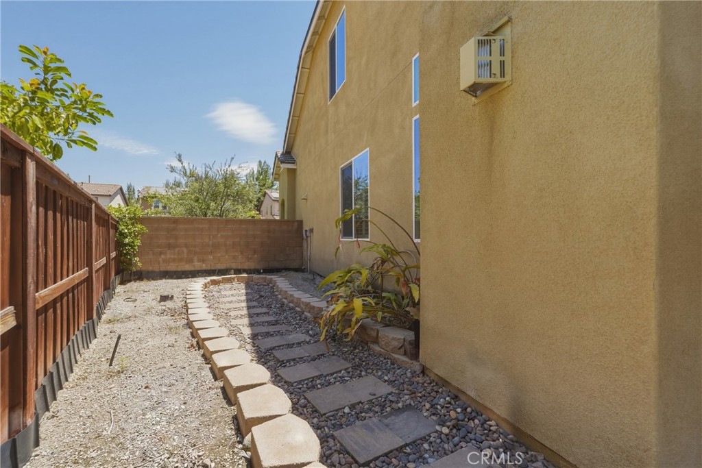 25377 Temescal Valley Lane