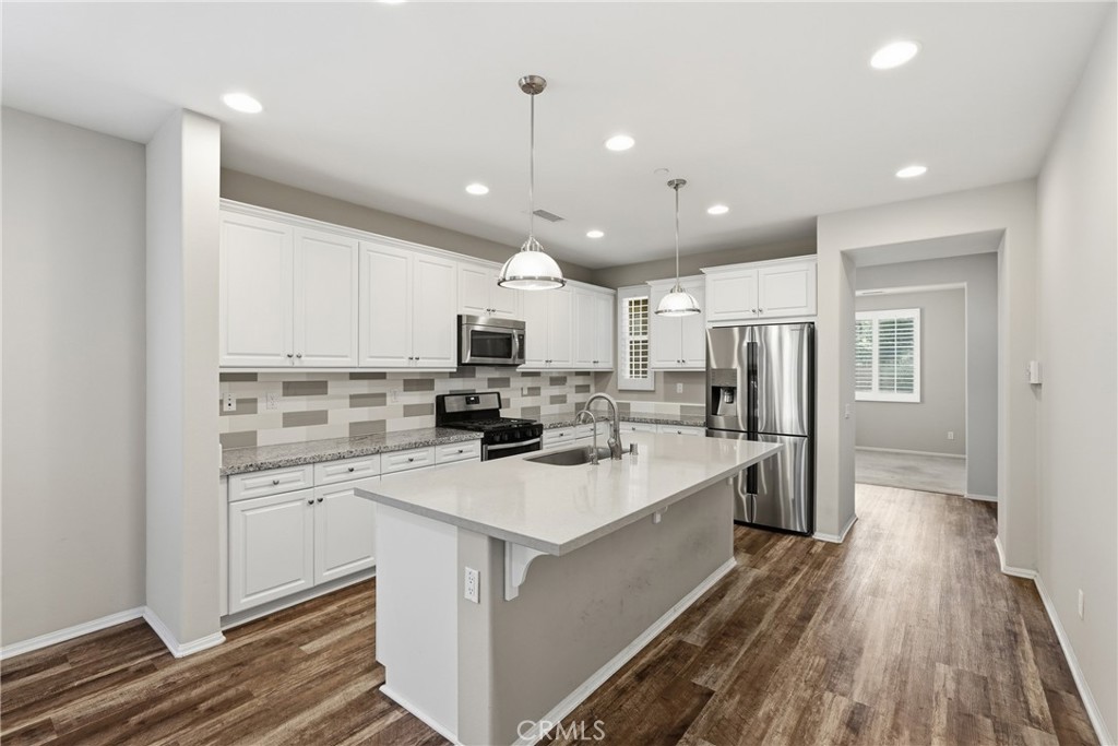 25377 Temescal Valley Lane