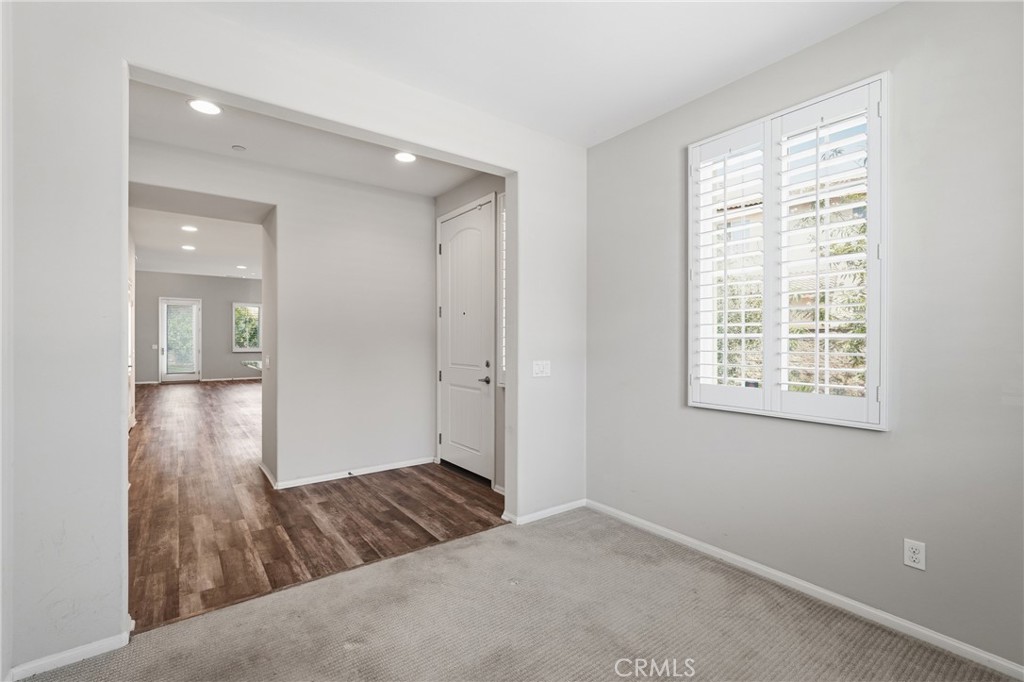 25377 Temescal Valley Lane