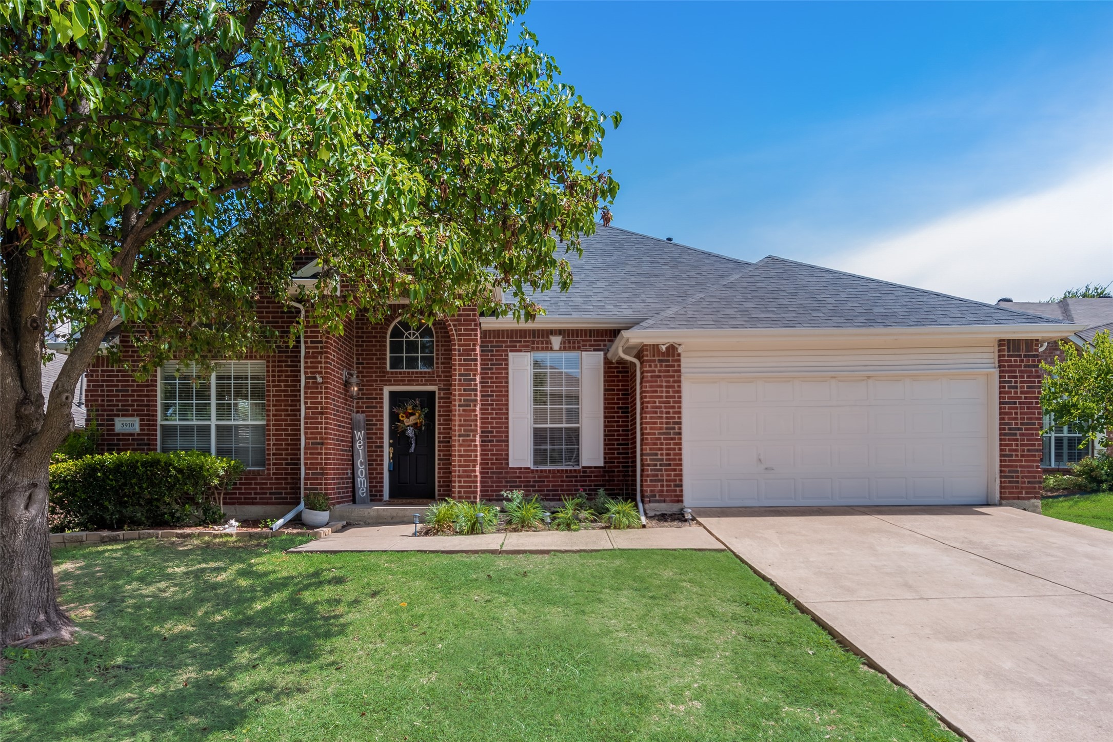 5910 Creek Crossing Lane