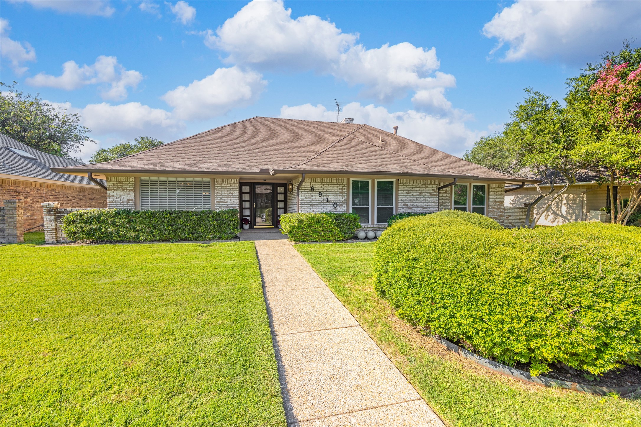 6910 Windy Ridge Drive