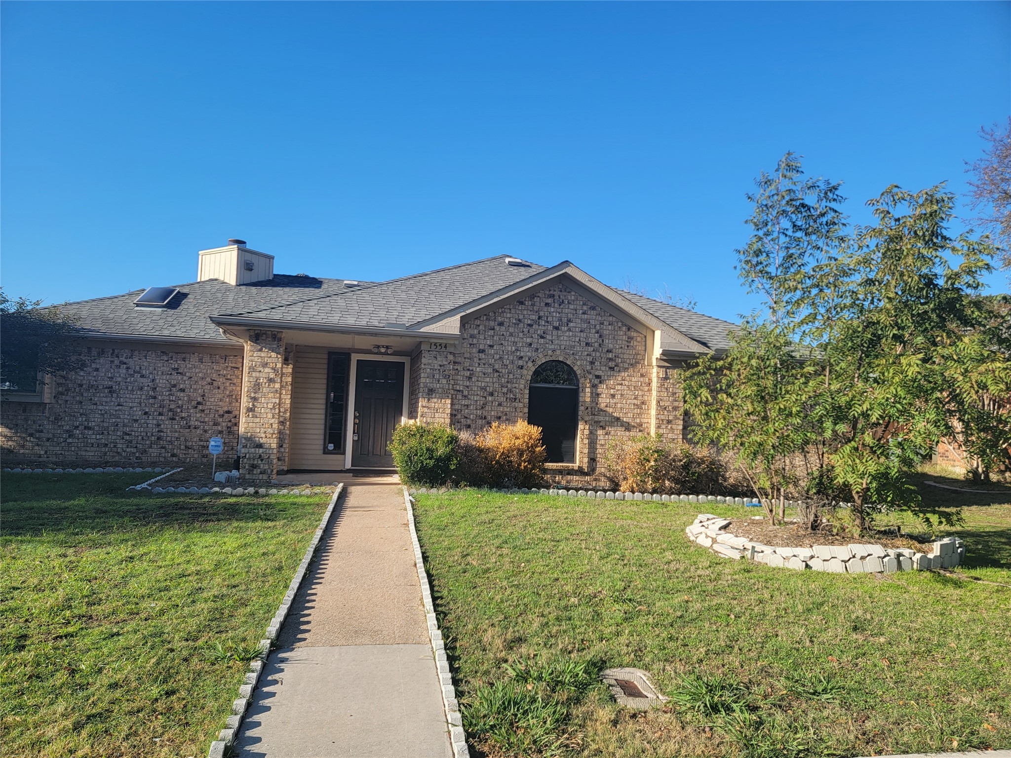 1554 Sunswept Terrace