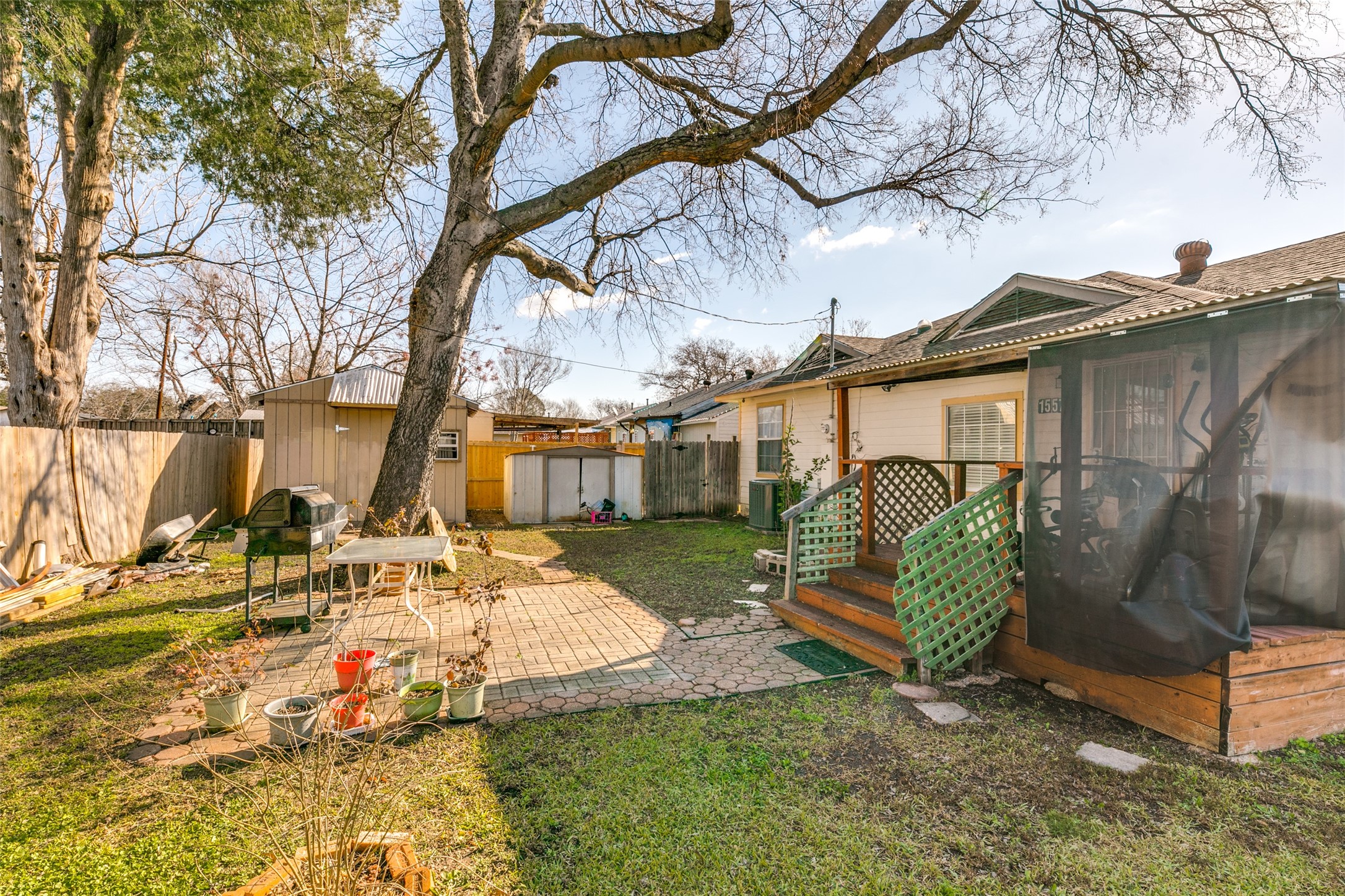 1557 Nash Street