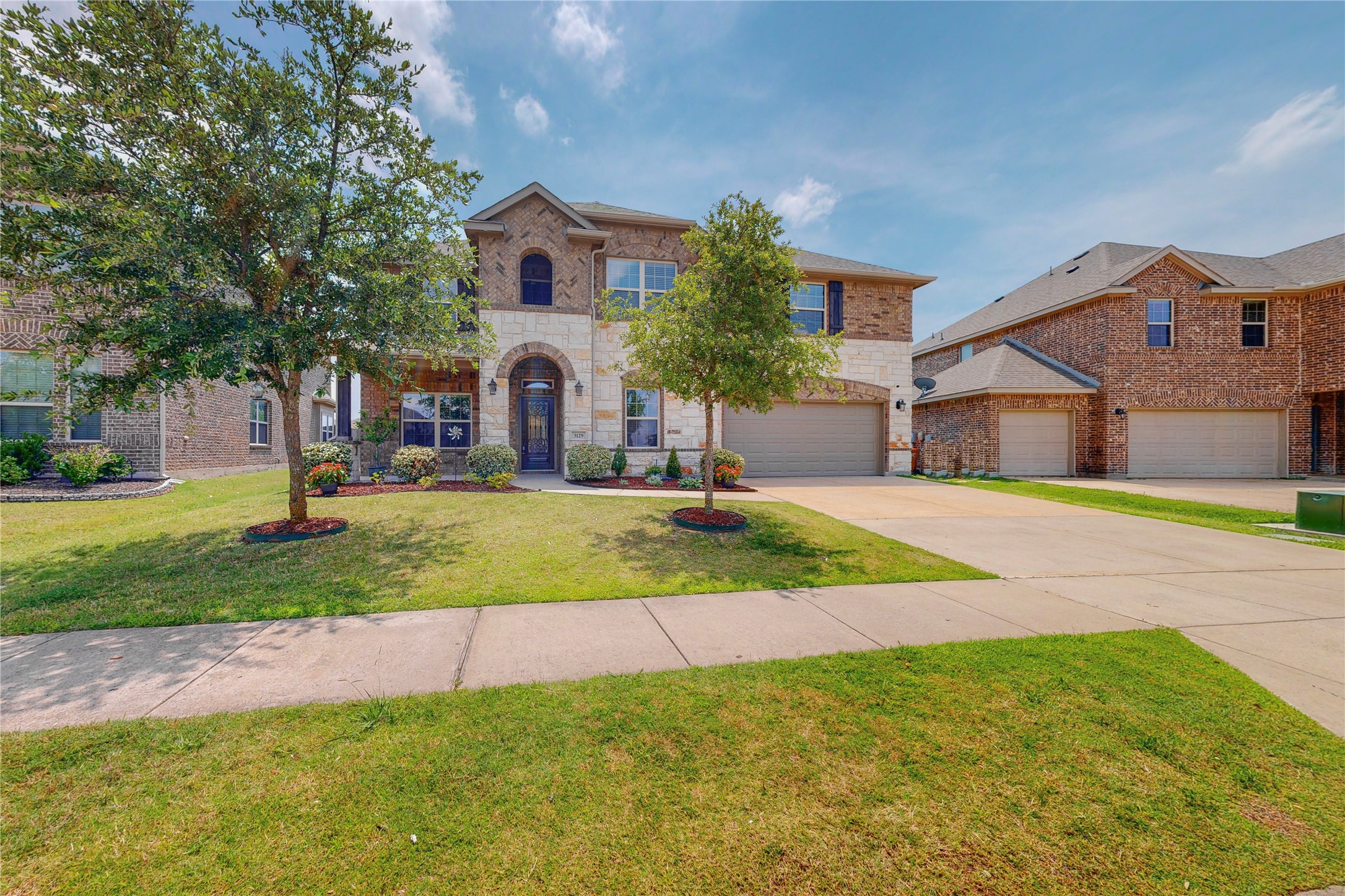 3129 Burwood Lane