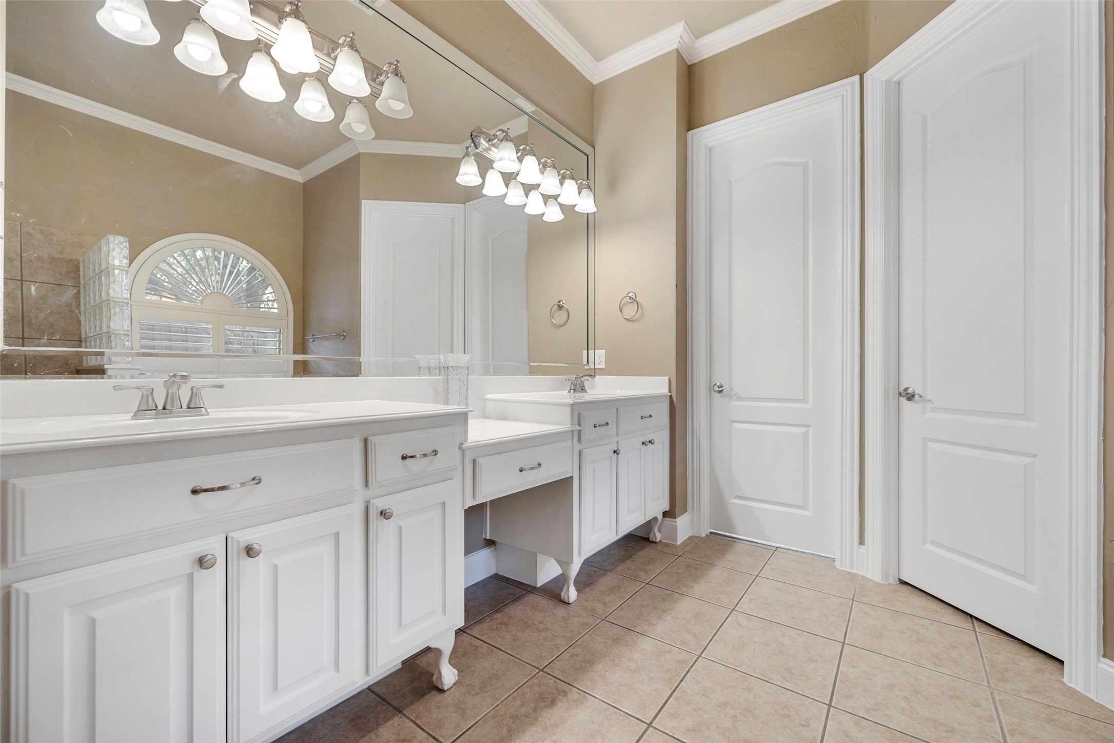 28 Clear Pond Drive