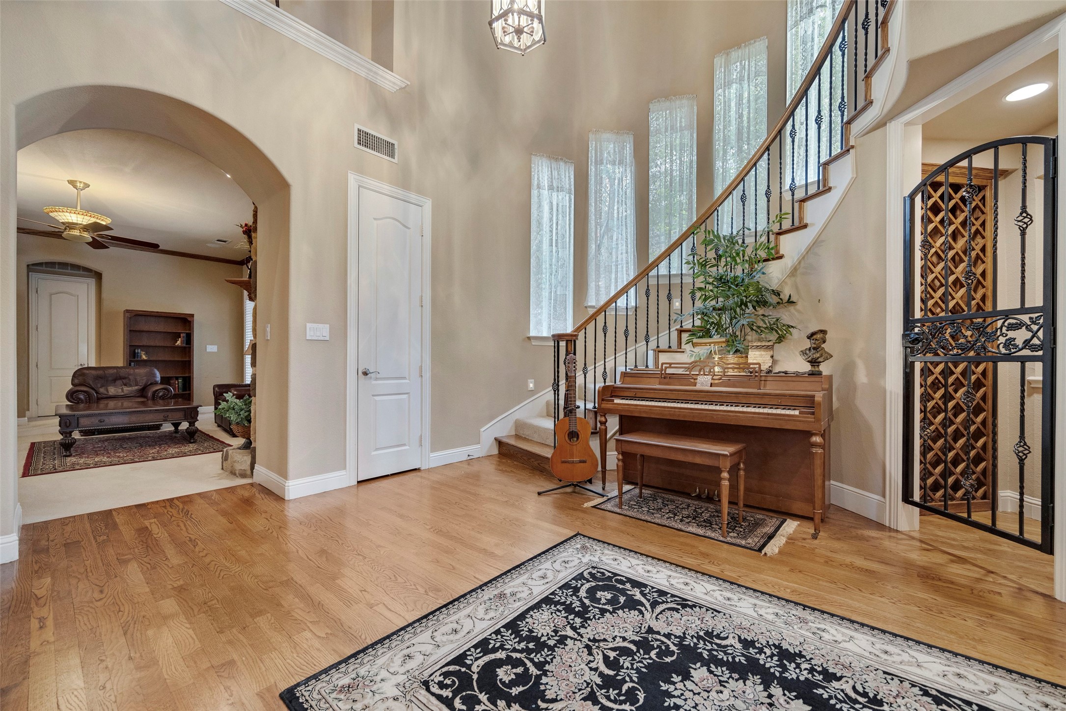 28 Clear Pond Drive