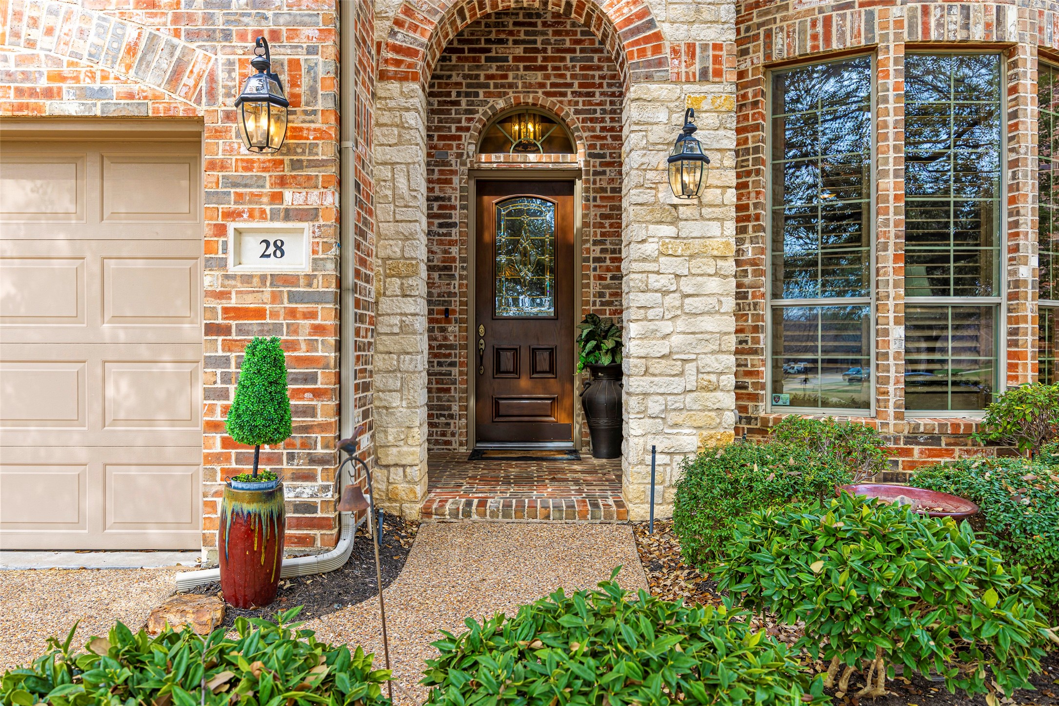 28 Clear Pond Drive