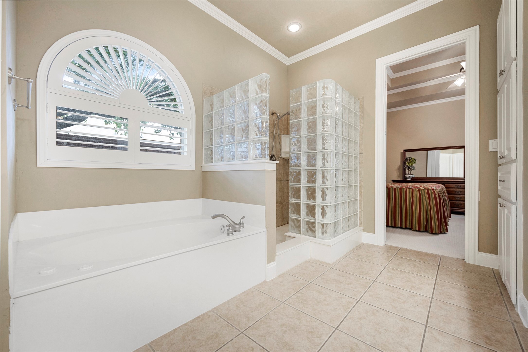 28 Clear Pond Drive