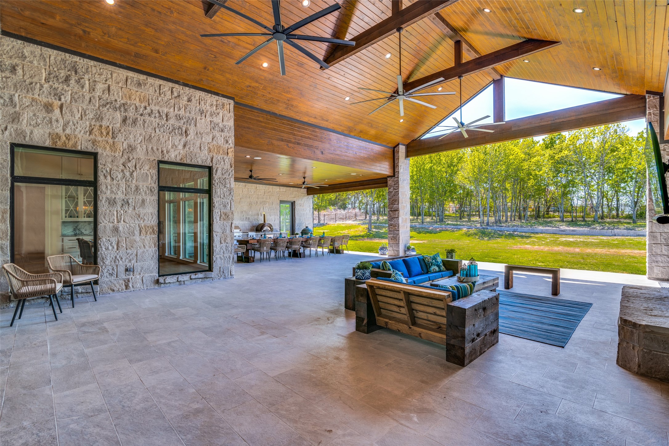 512 Lodge Hill Drive