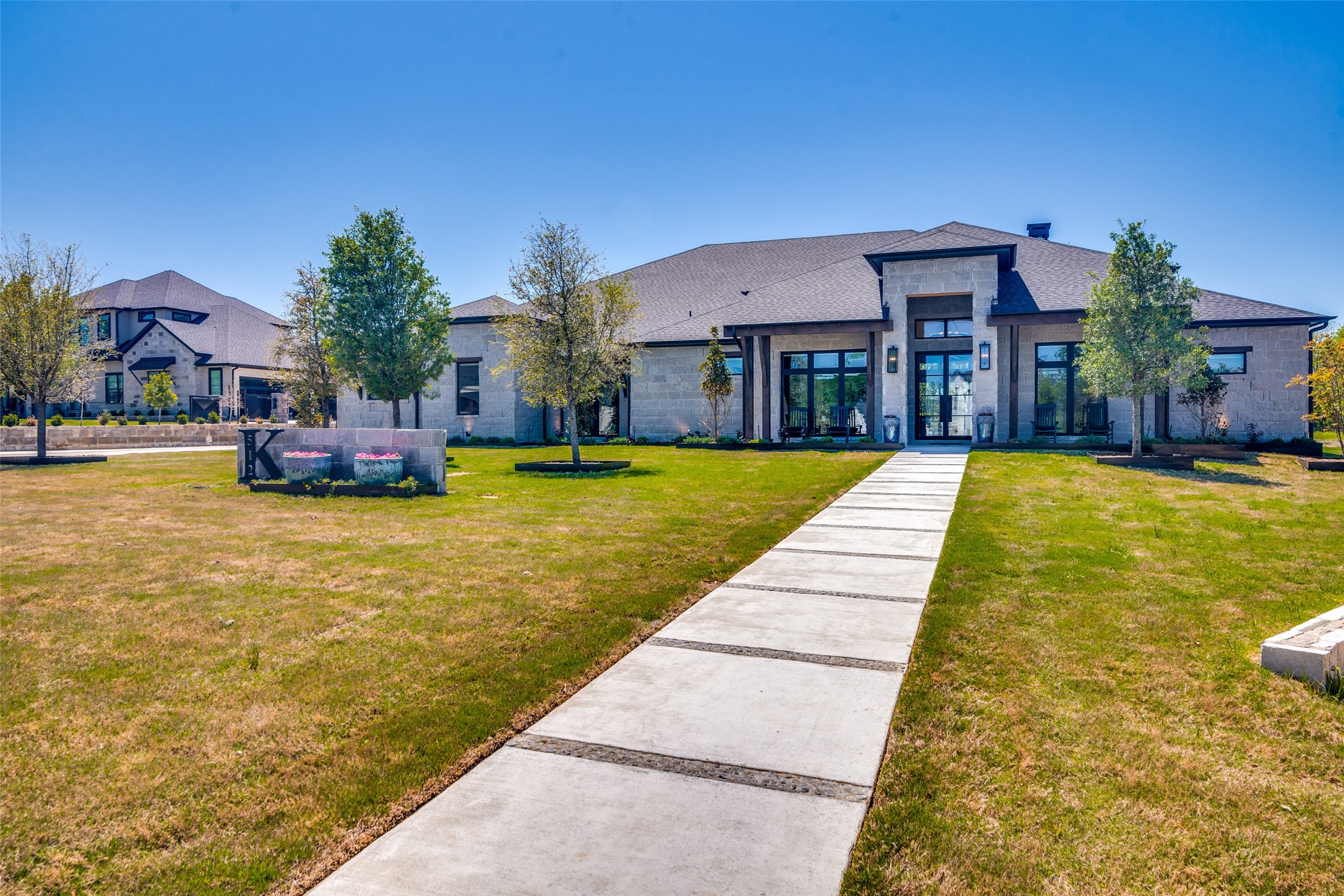 512 Lodge Hill Drive