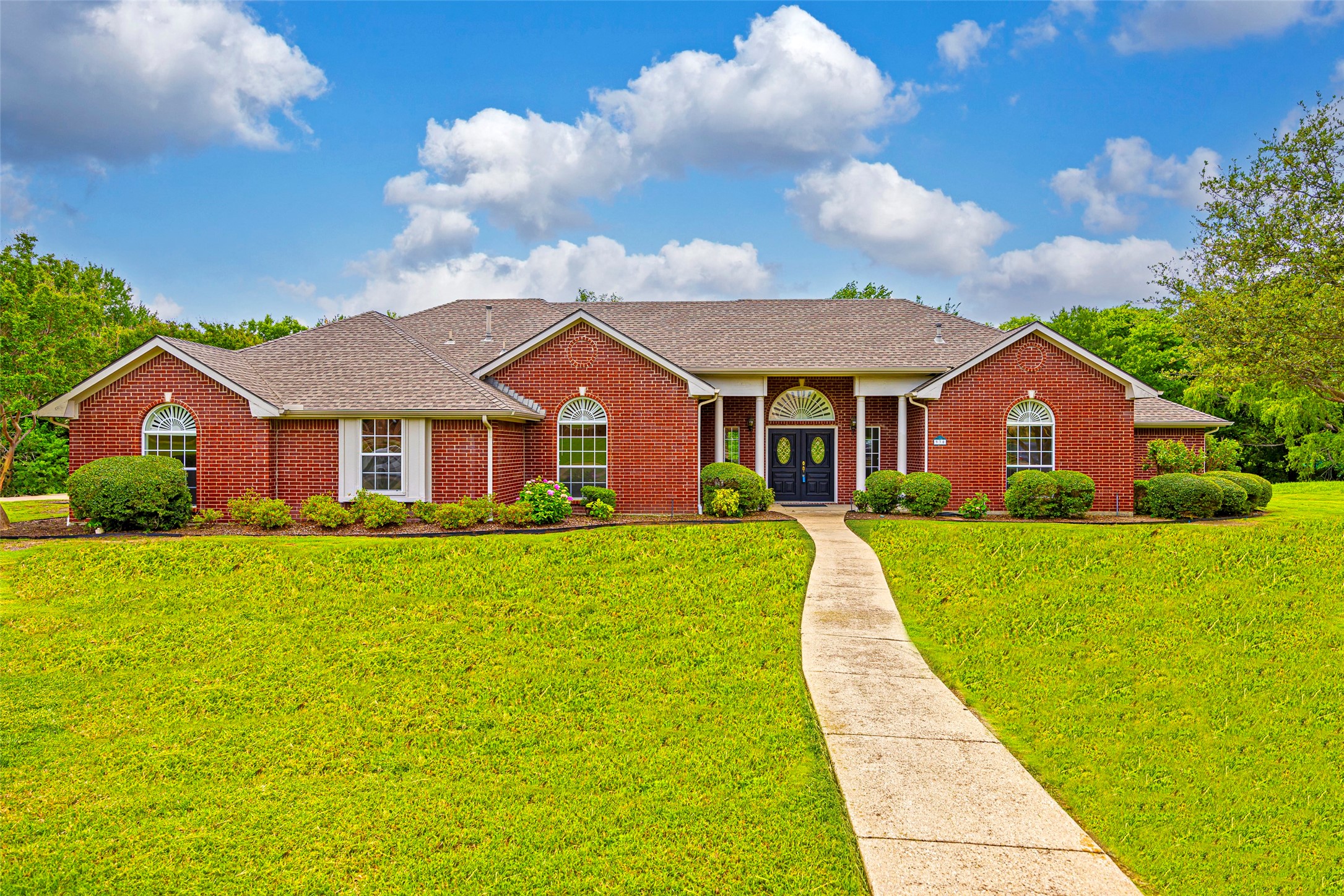 930 Heatherwood Drive