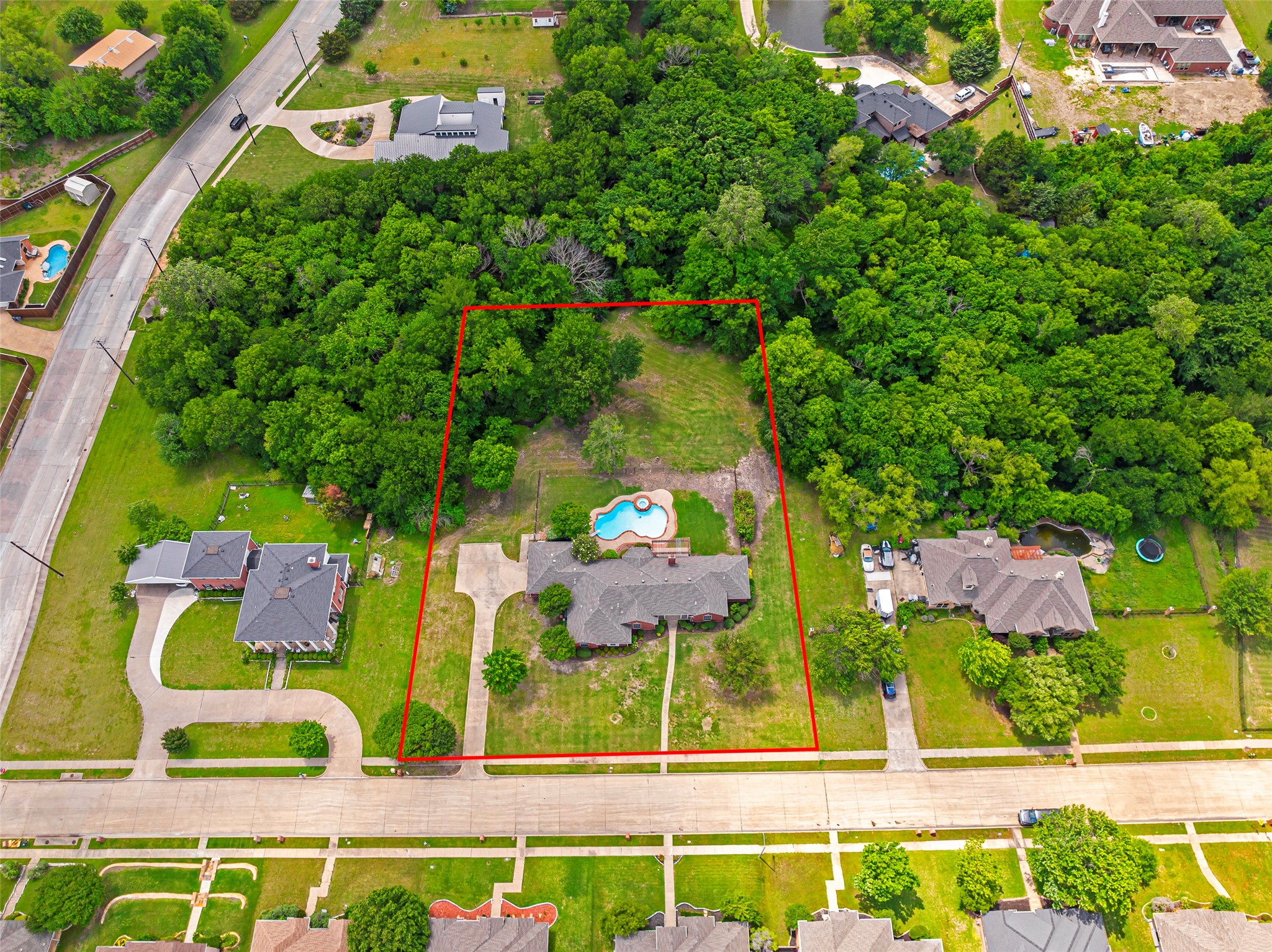 930 Heatherwood Drive