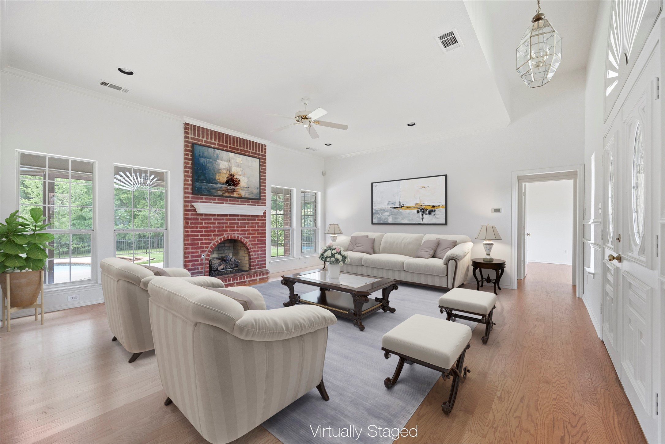 930 Heatherwood Drive