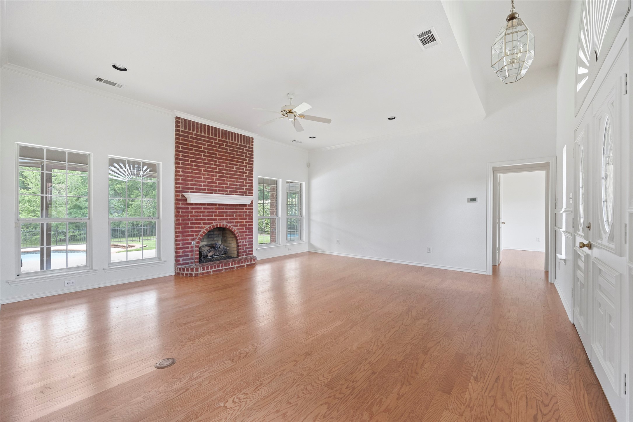 930 Heatherwood Drive