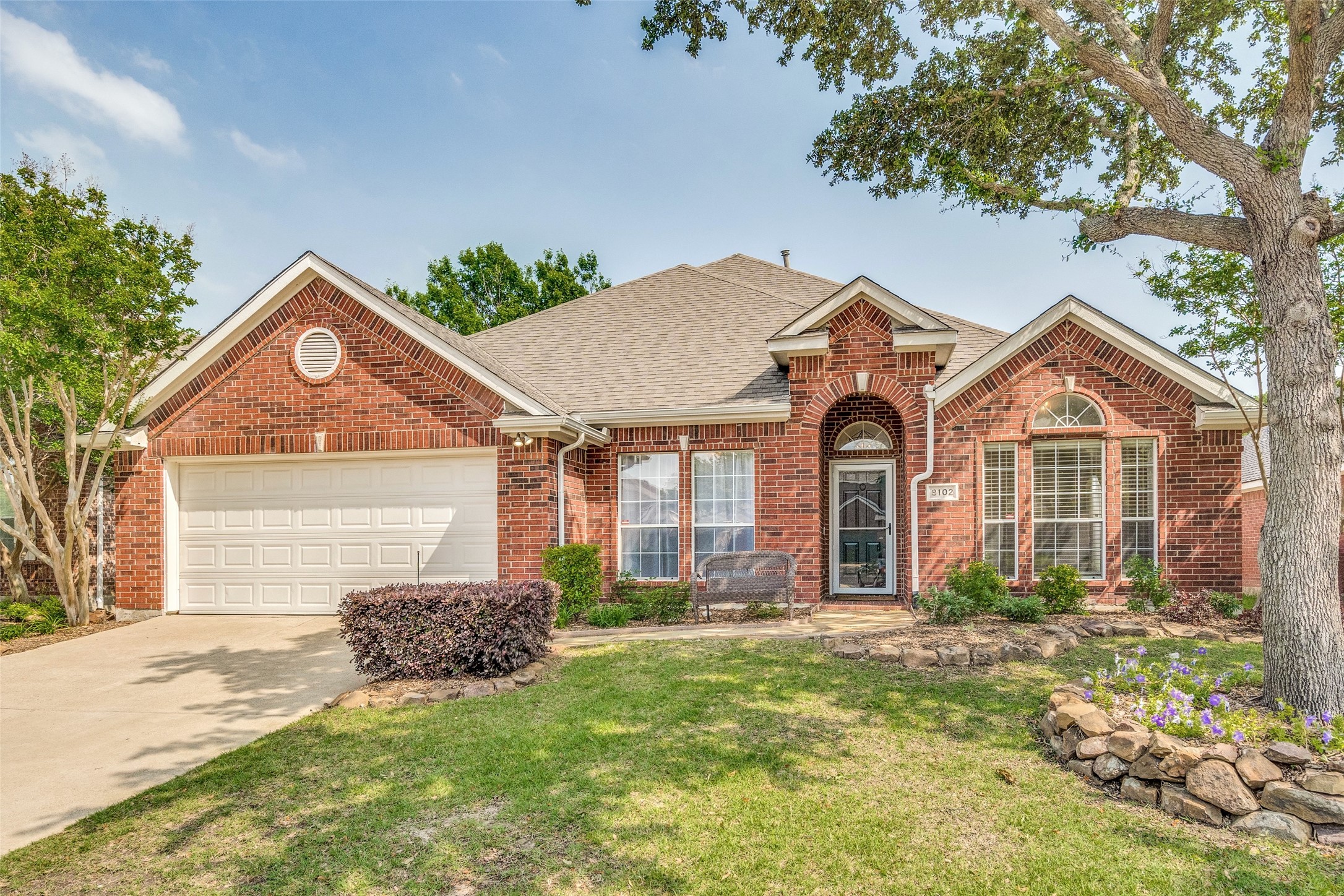 8102 Saint Fillans Lane