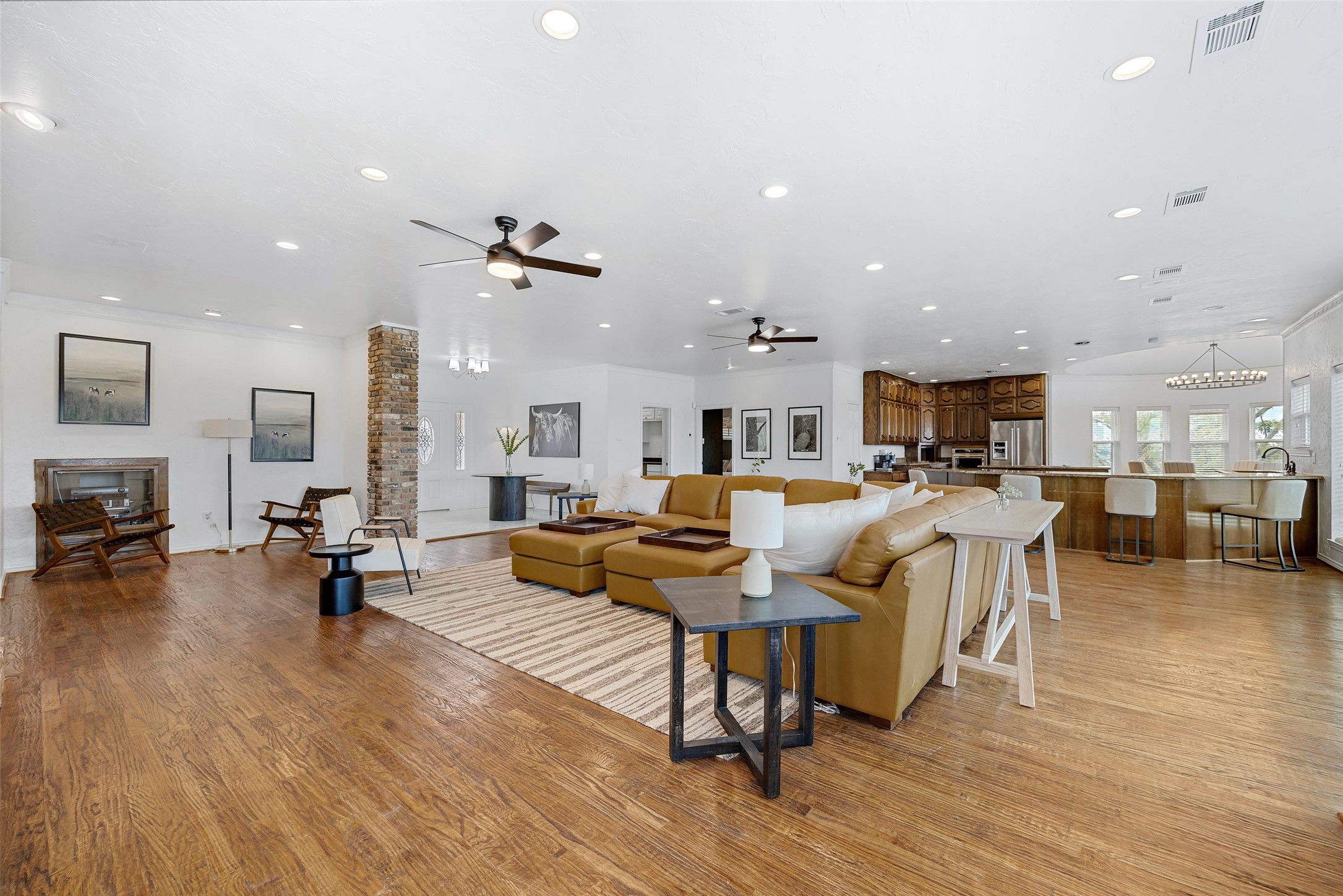 1400 Ridge Road