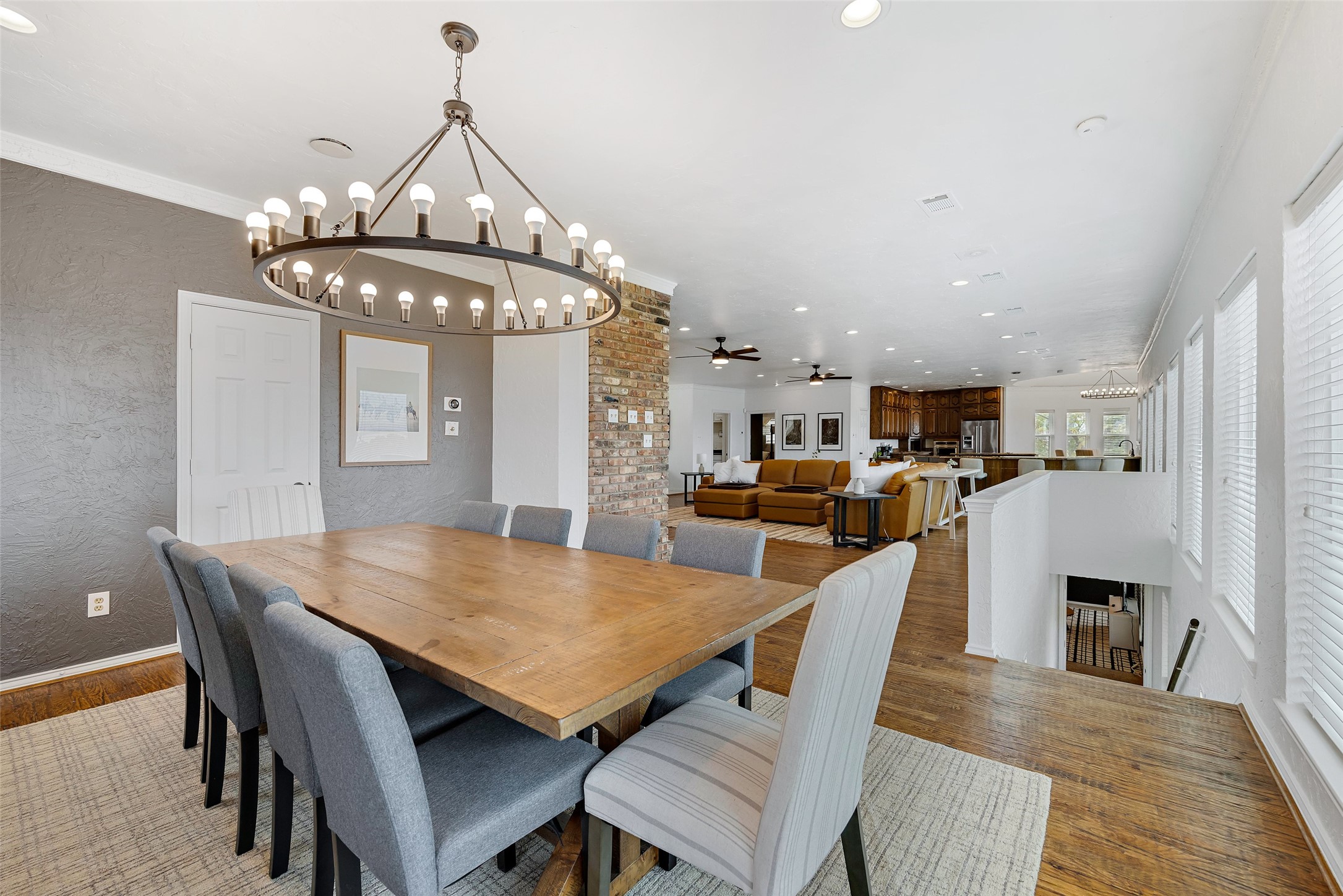 1400 Ridge Road