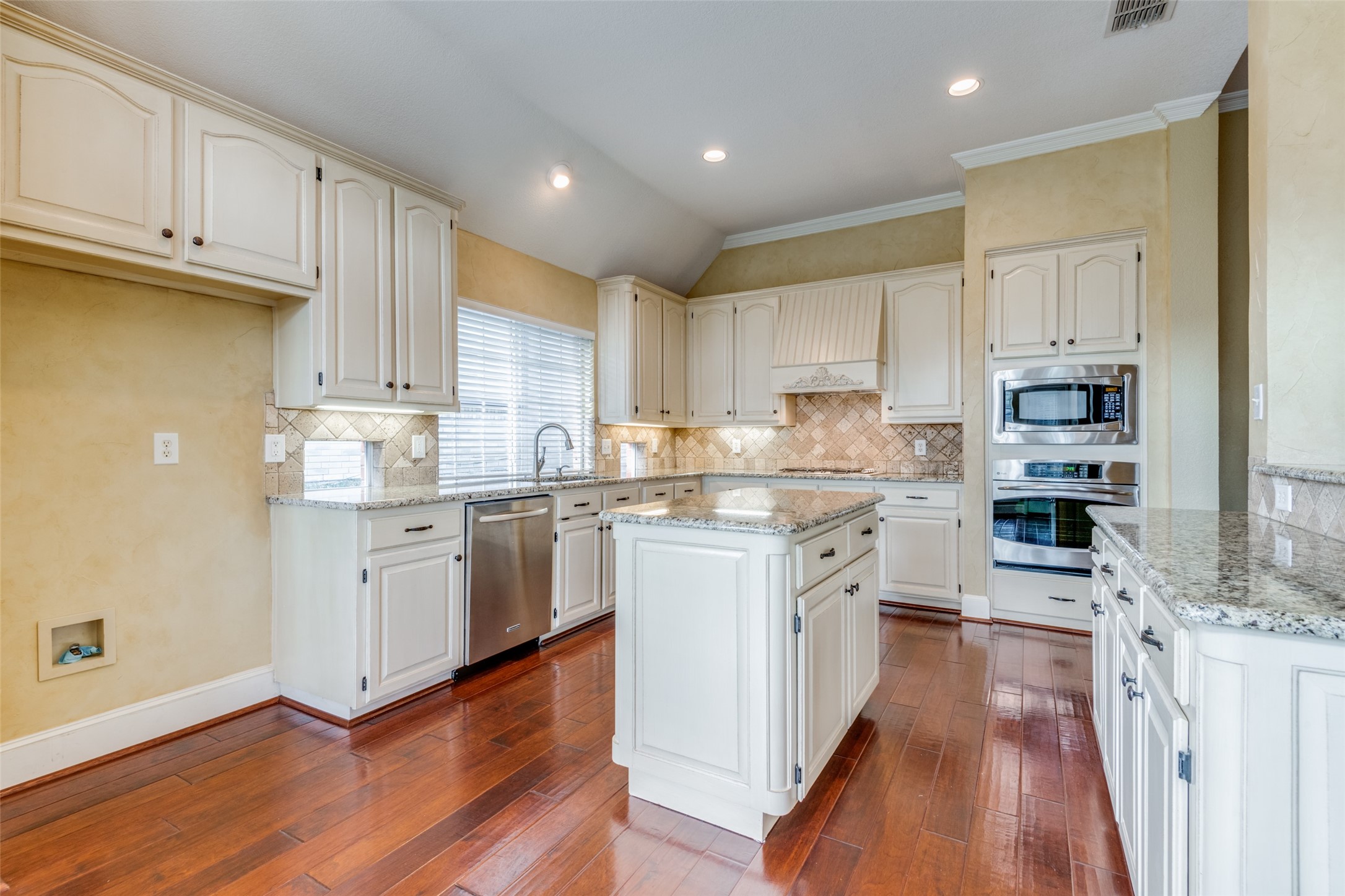 4212 Arbor Lane