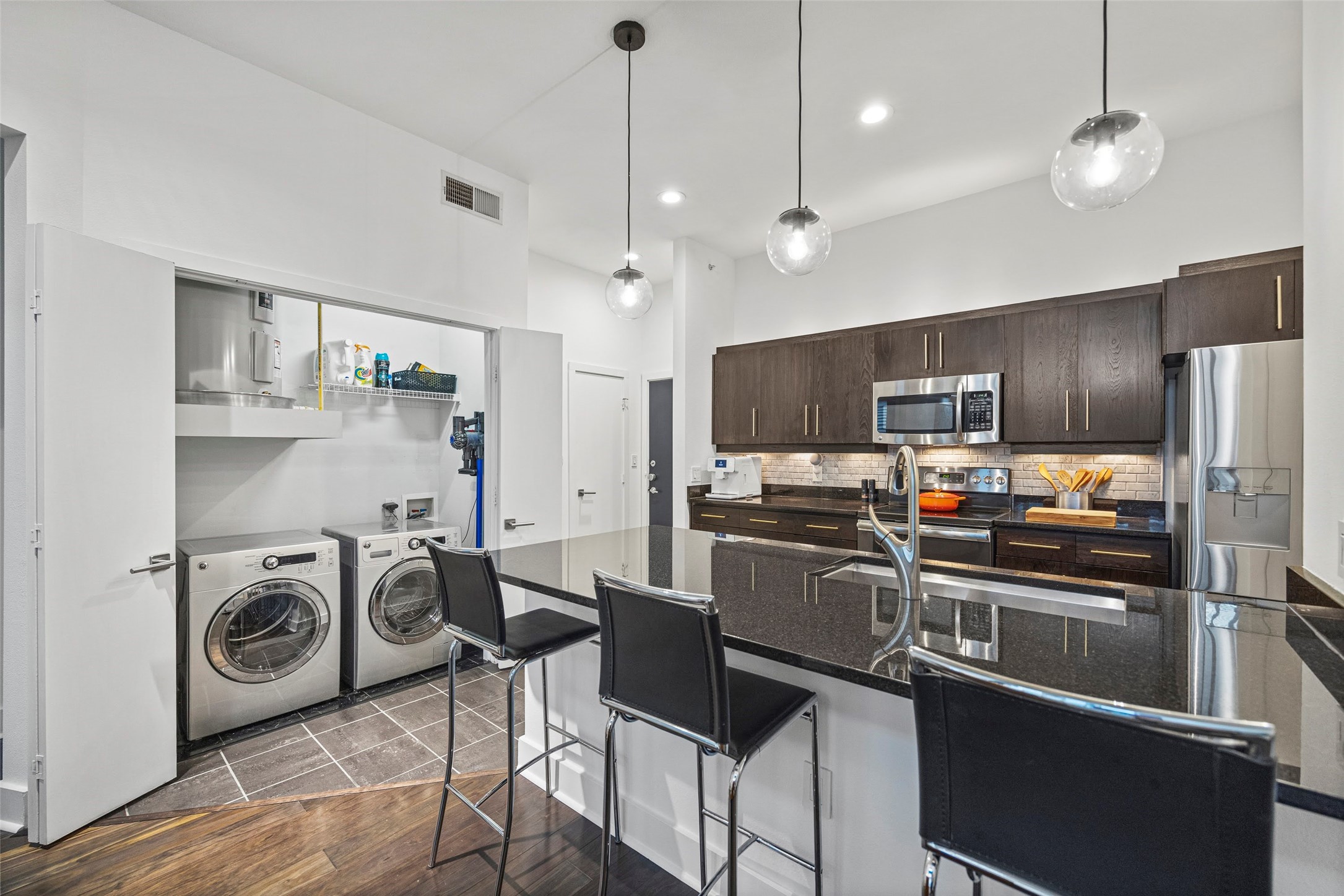 4414 Cedar Springs Road 301