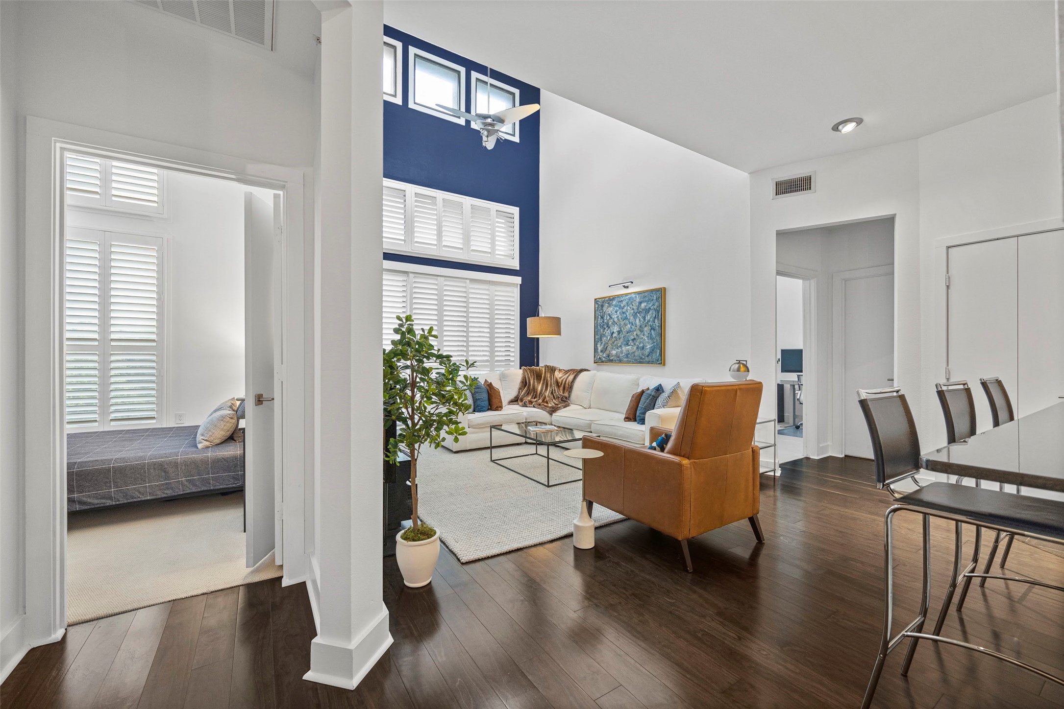4414 Cedar Springs Road 301