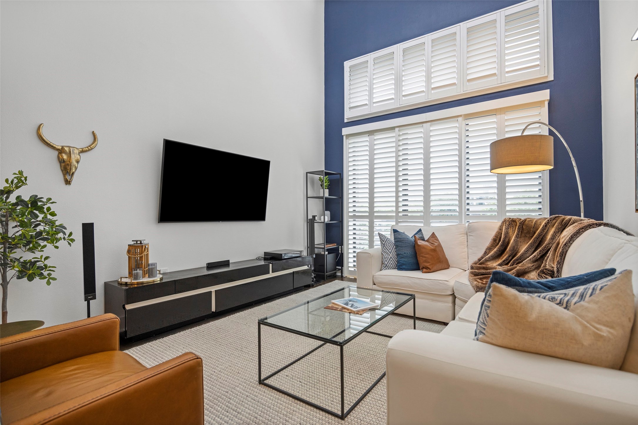 4414 Cedar Springs Road 301