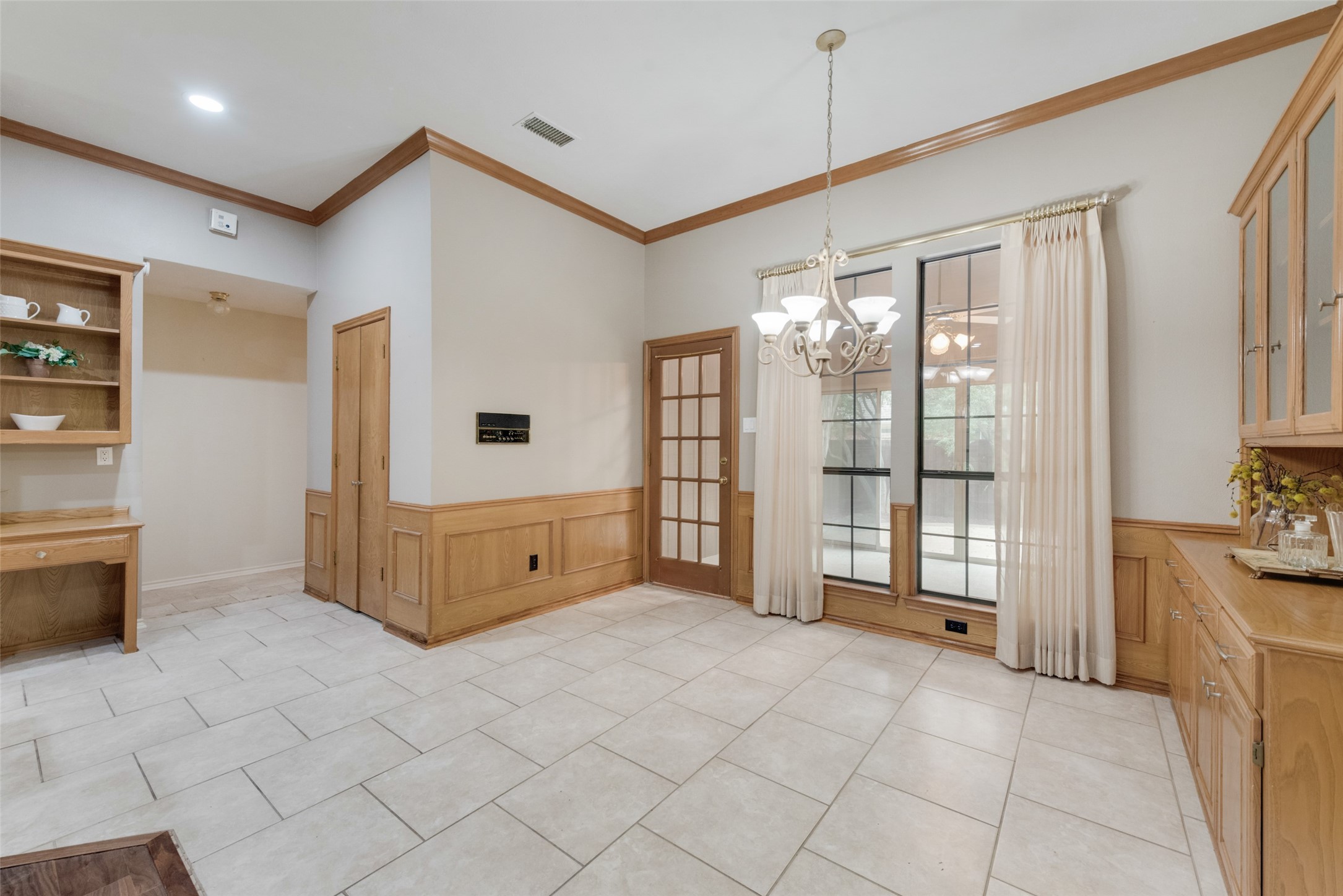 2669 Primrose Drive