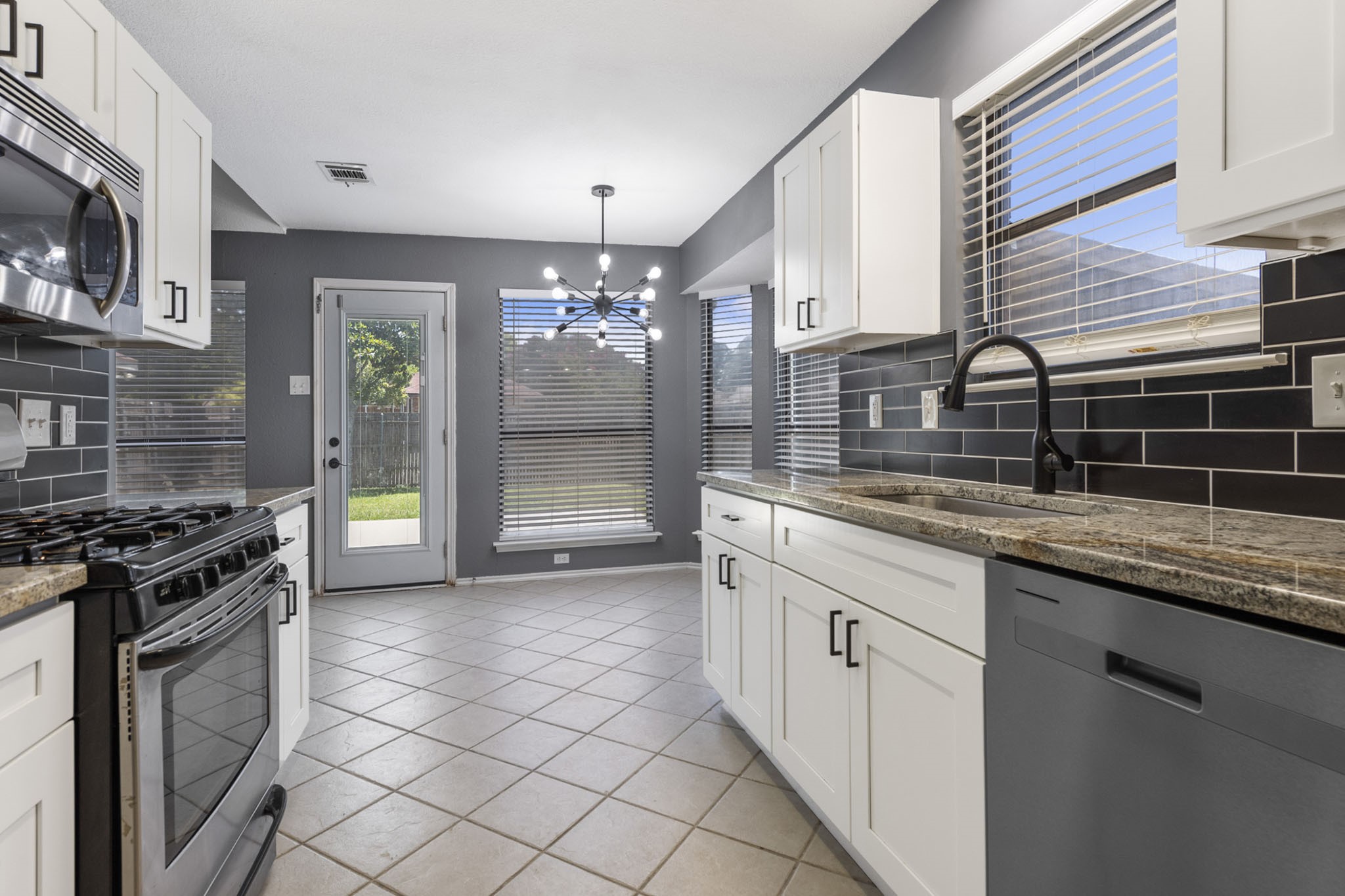 7717 Bob White Drive