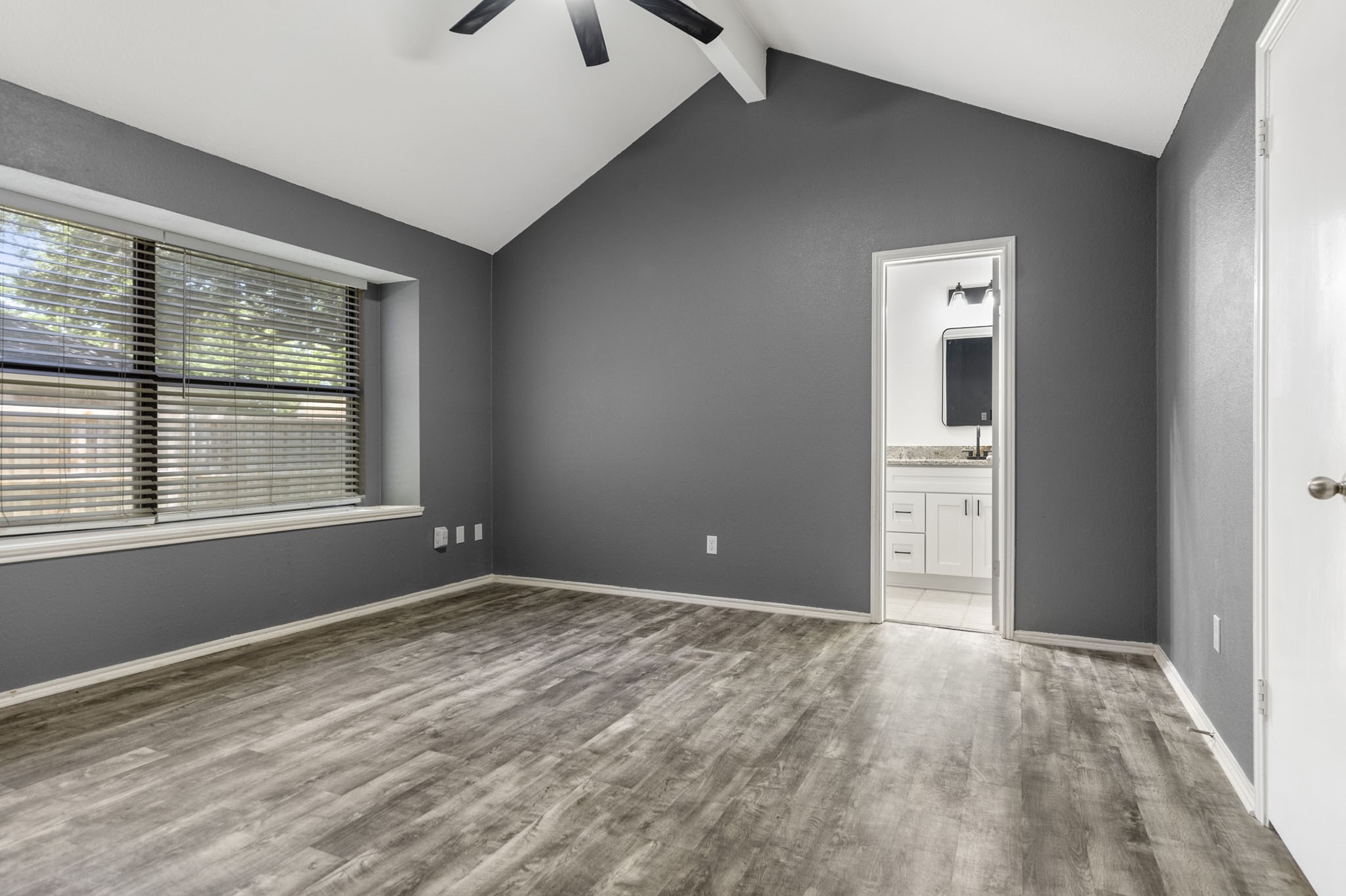 7717 Bob White Drive
