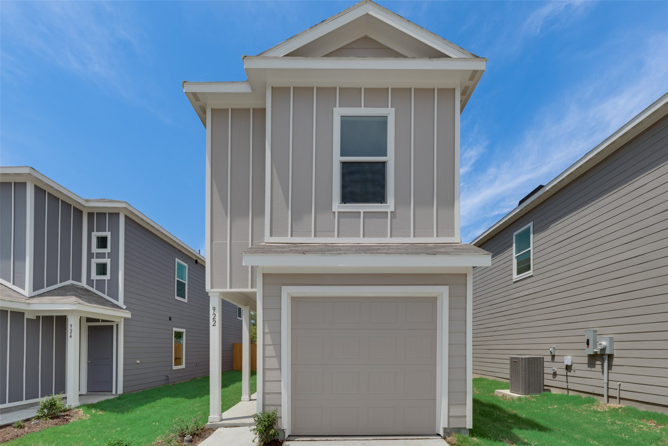 922 Grebe Drive