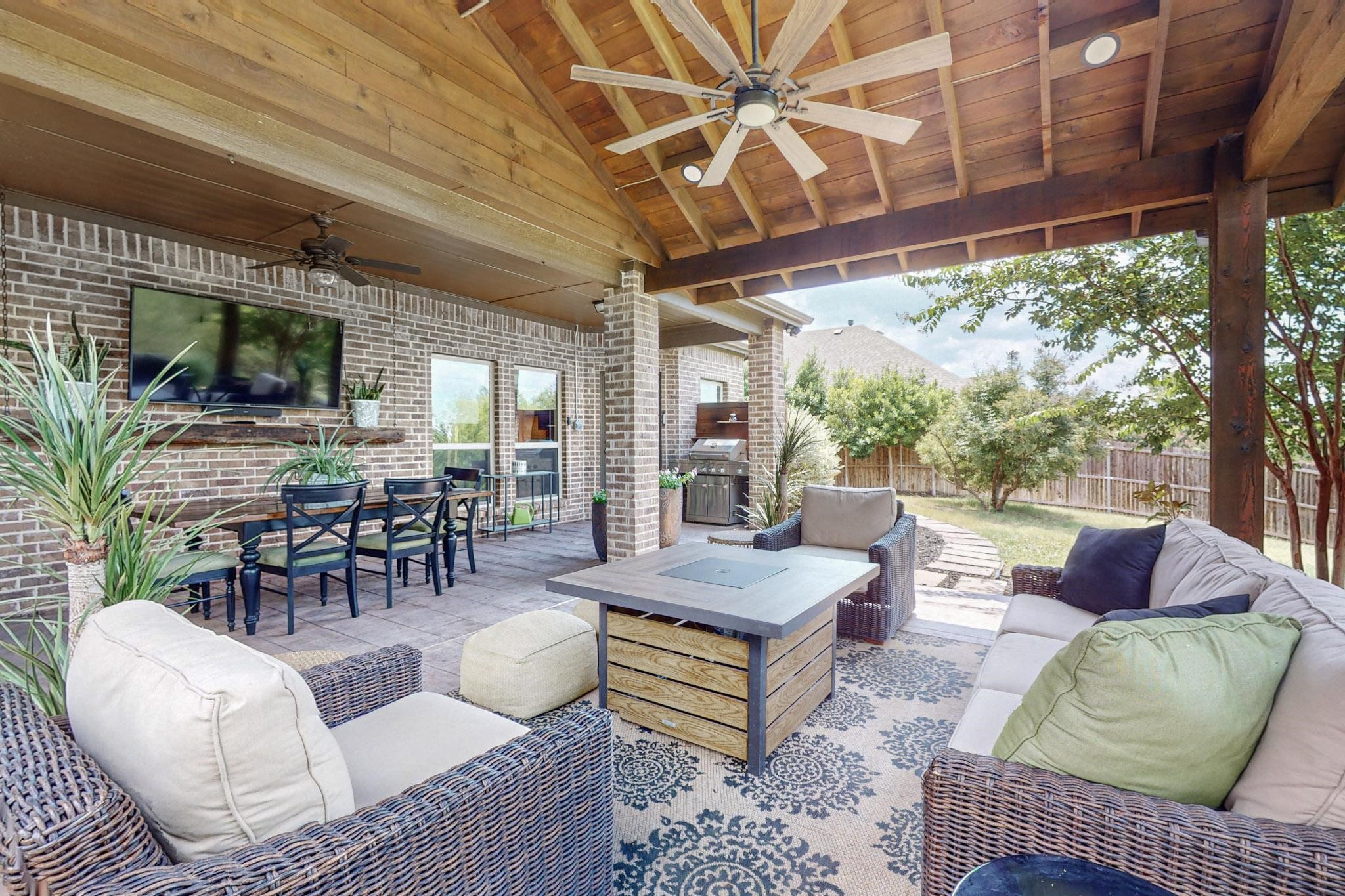 906 Sunnyvale Drive