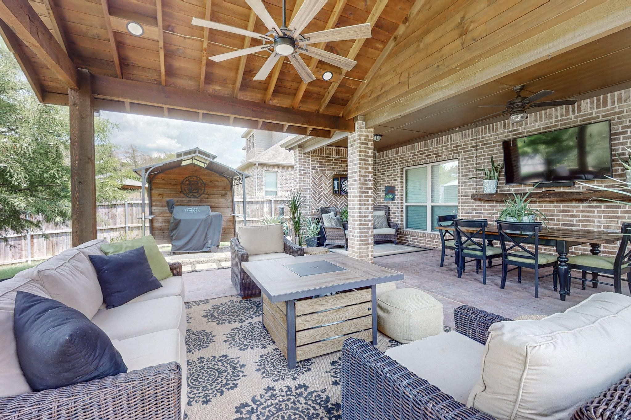 906 Sunnyvale Drive