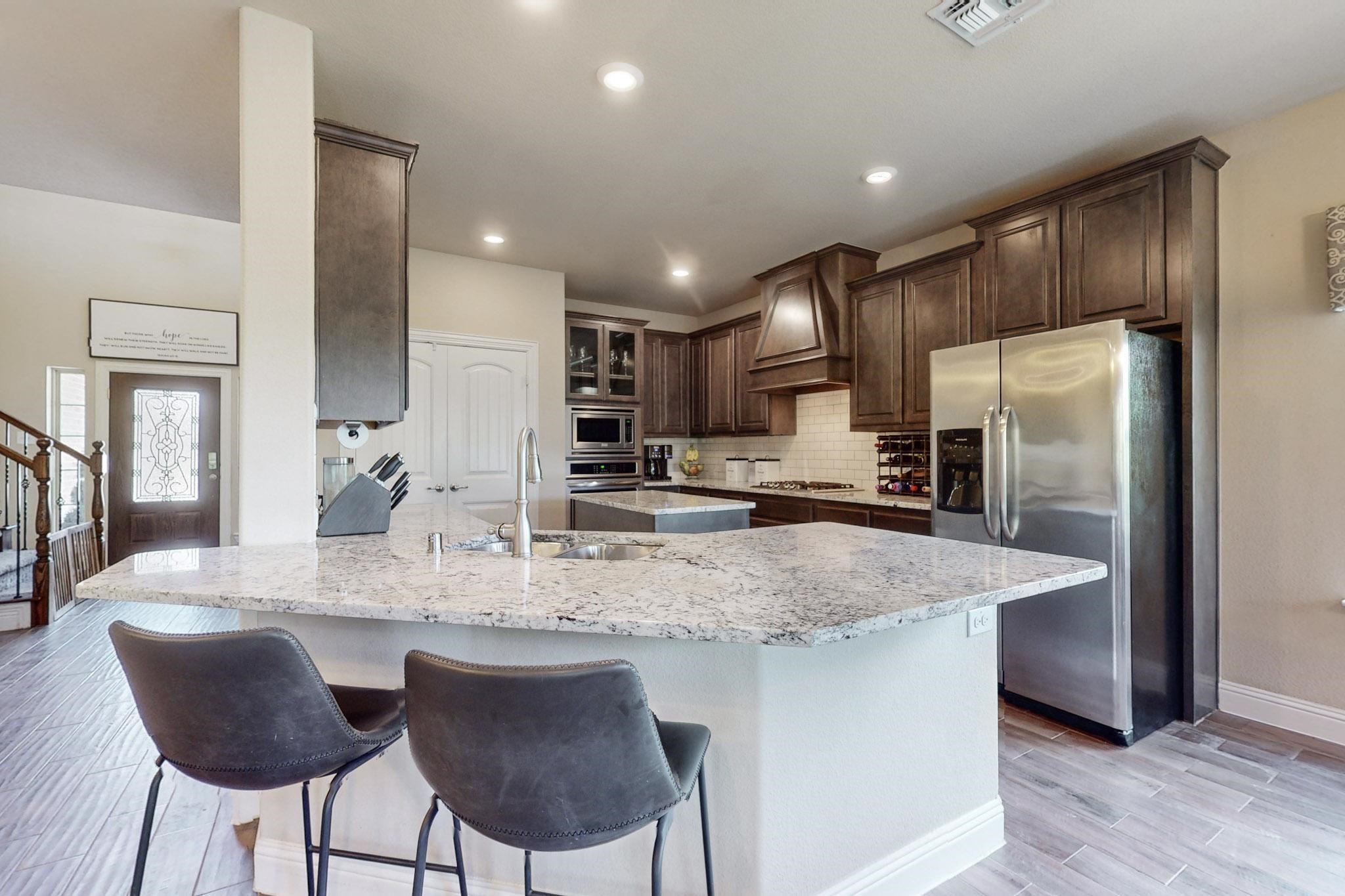 906 Sunnyvale Drive