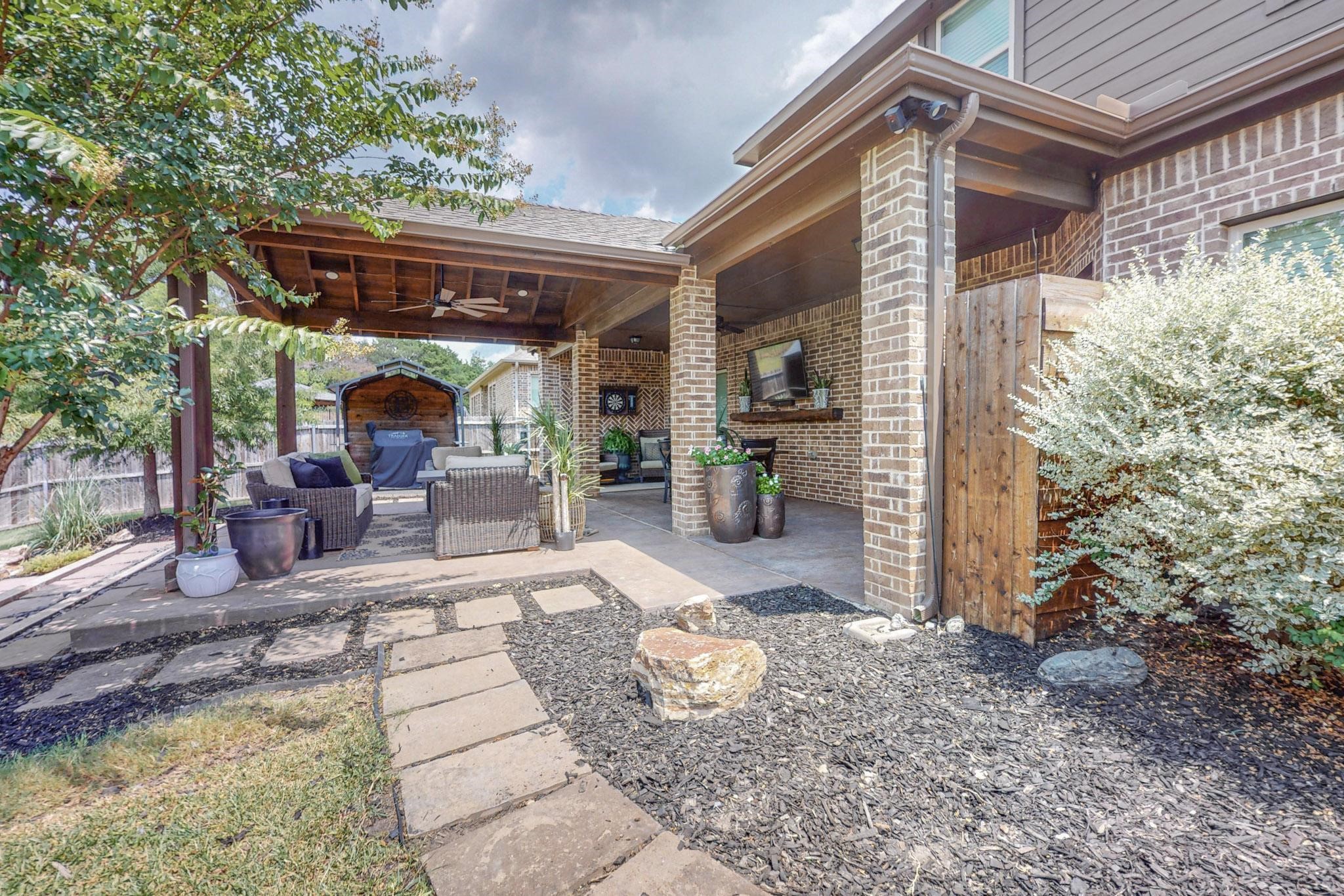 906 Sunnyvale Drive