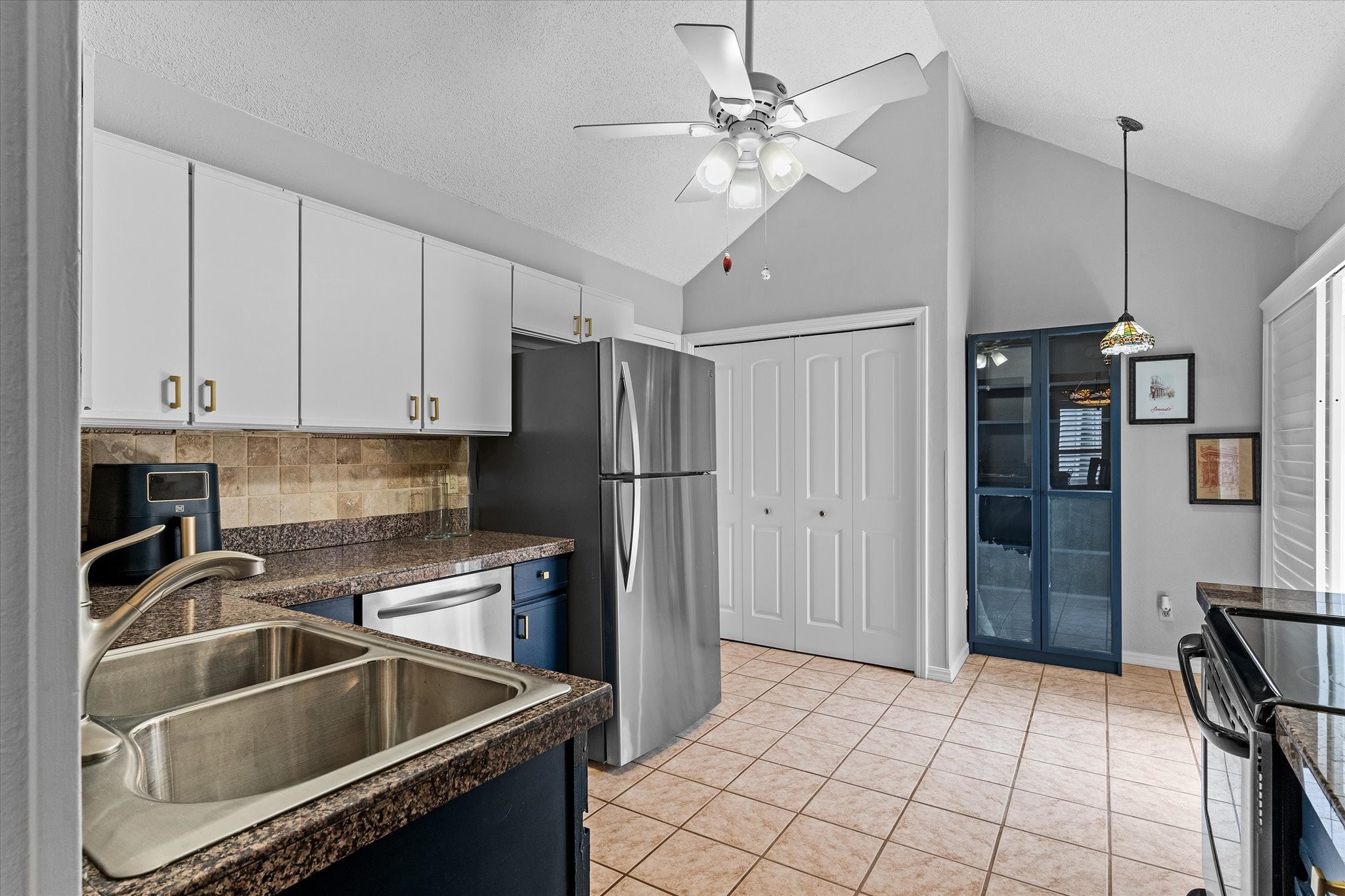 4107 Shadow Gables Drive