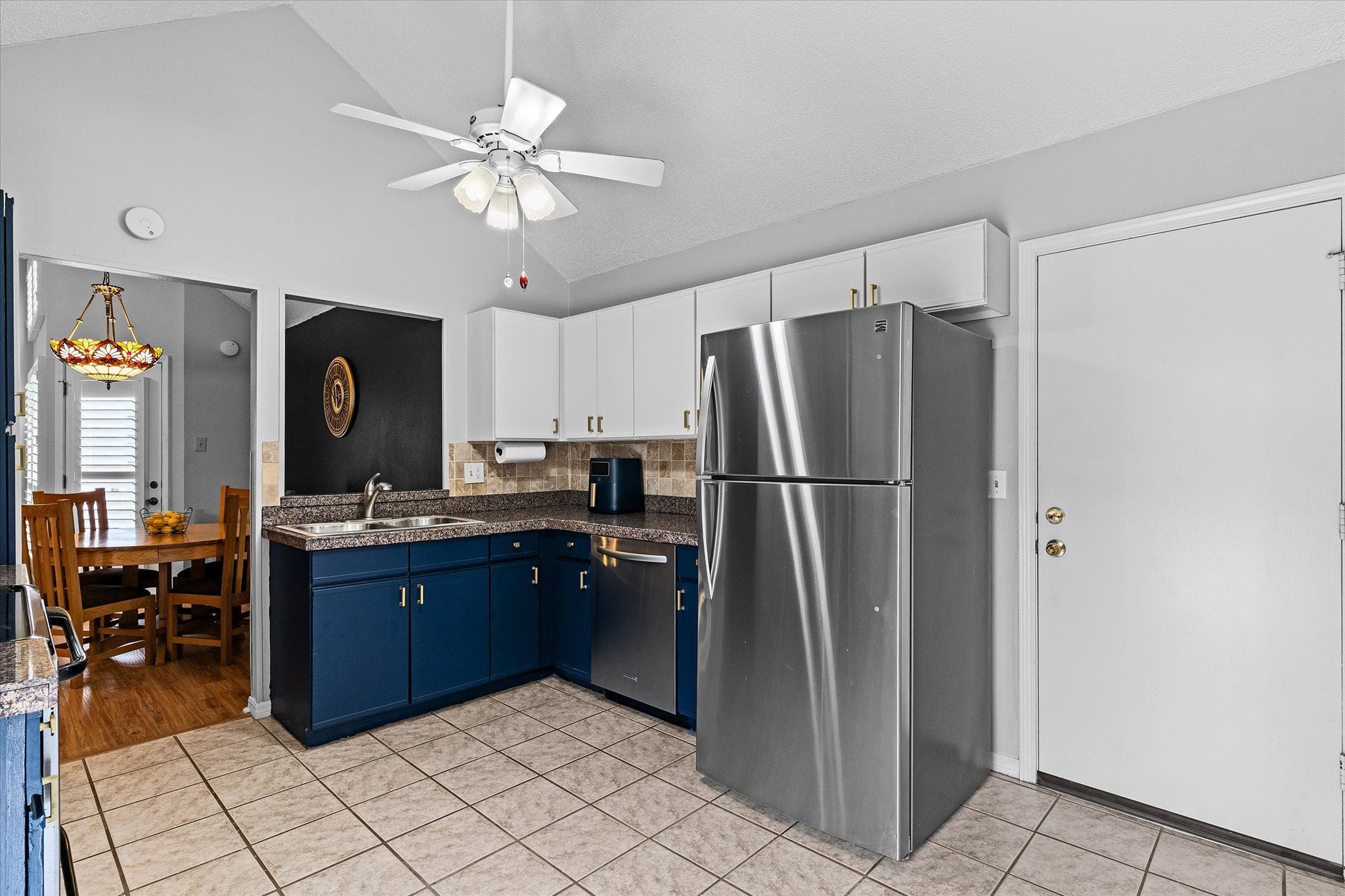 4107 Shadow Gables Drive