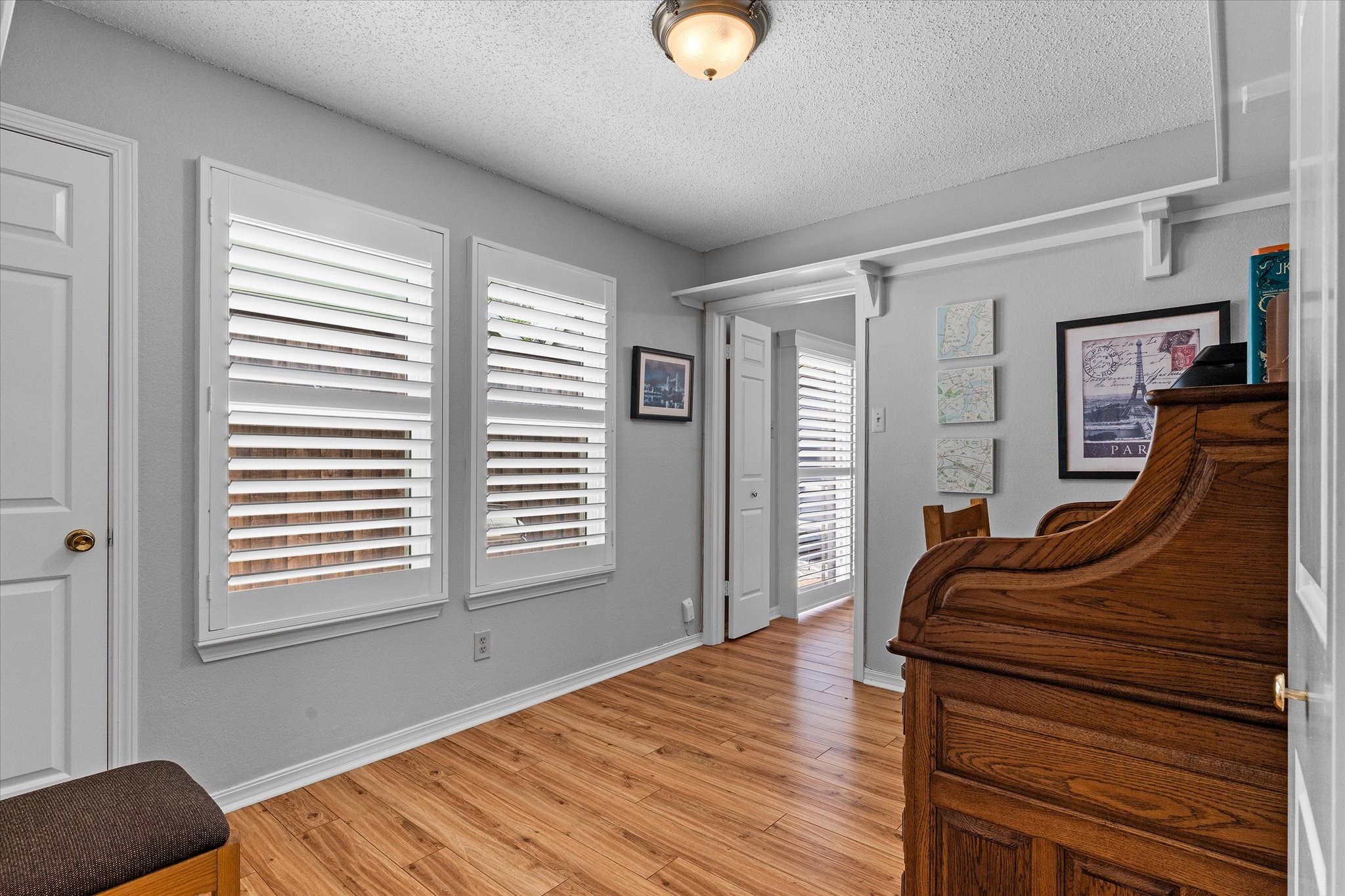 4107 Shadow Gables Drive
