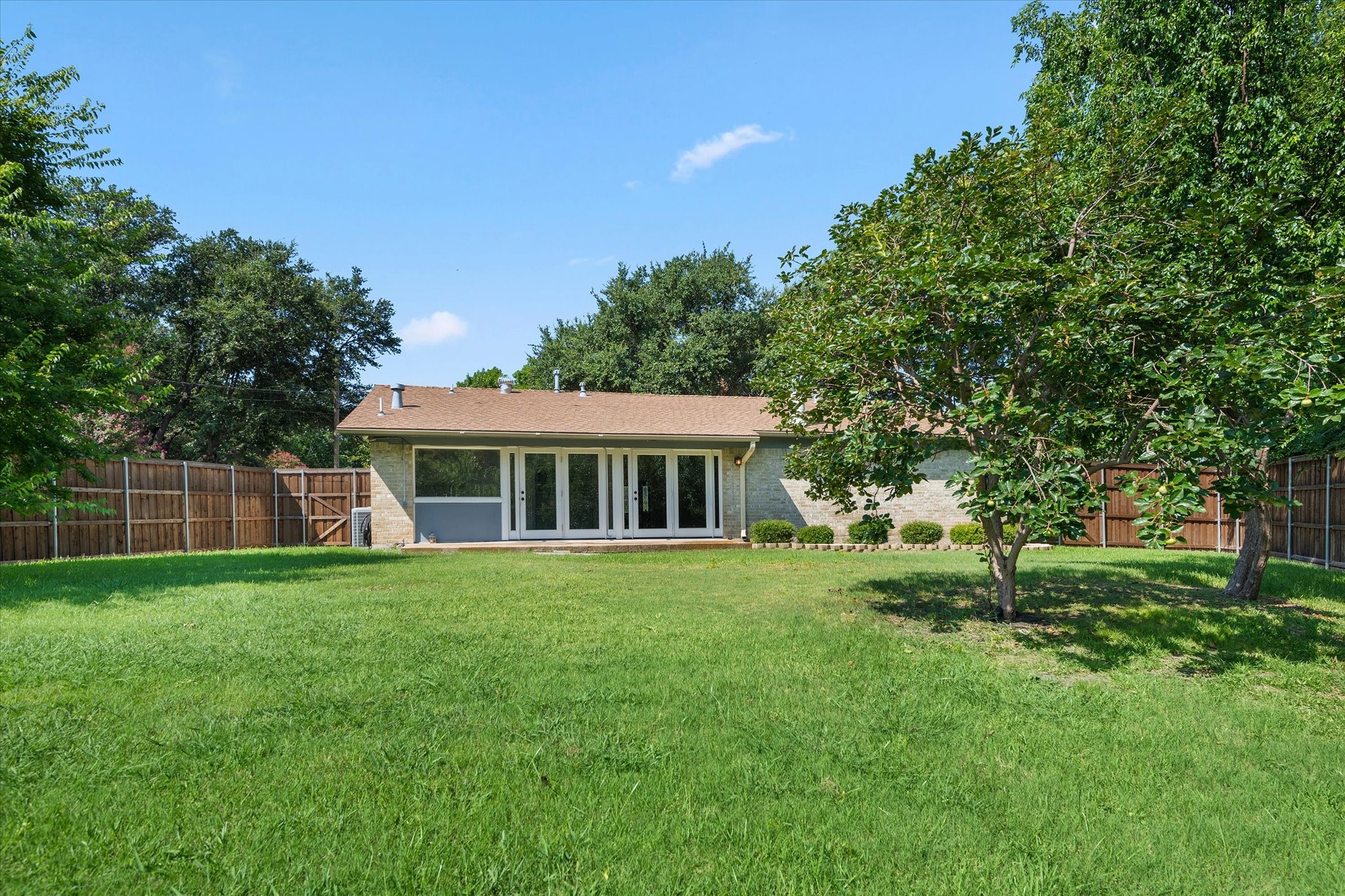 3416 Club Ridge Circle