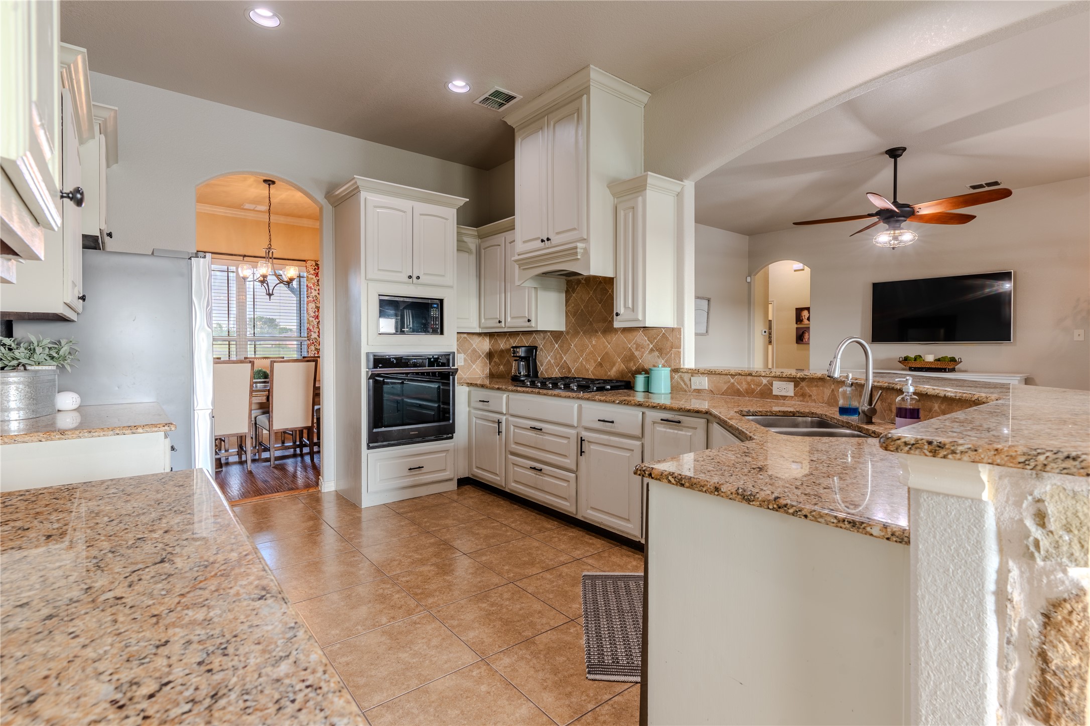 10968 County Road 587