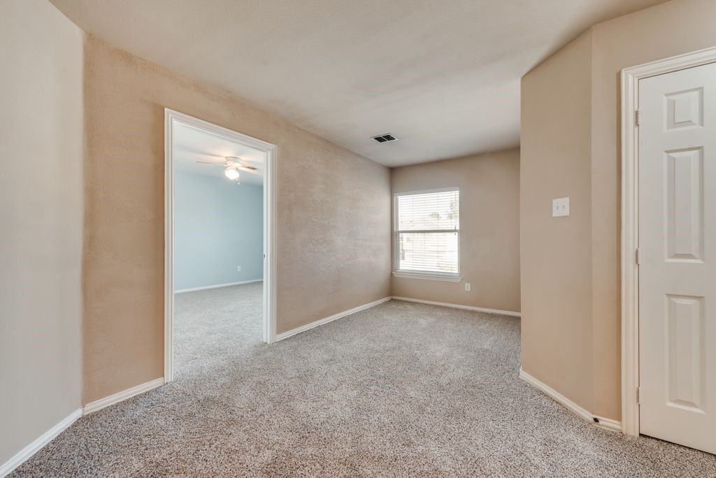 948 Fox Grove Lane